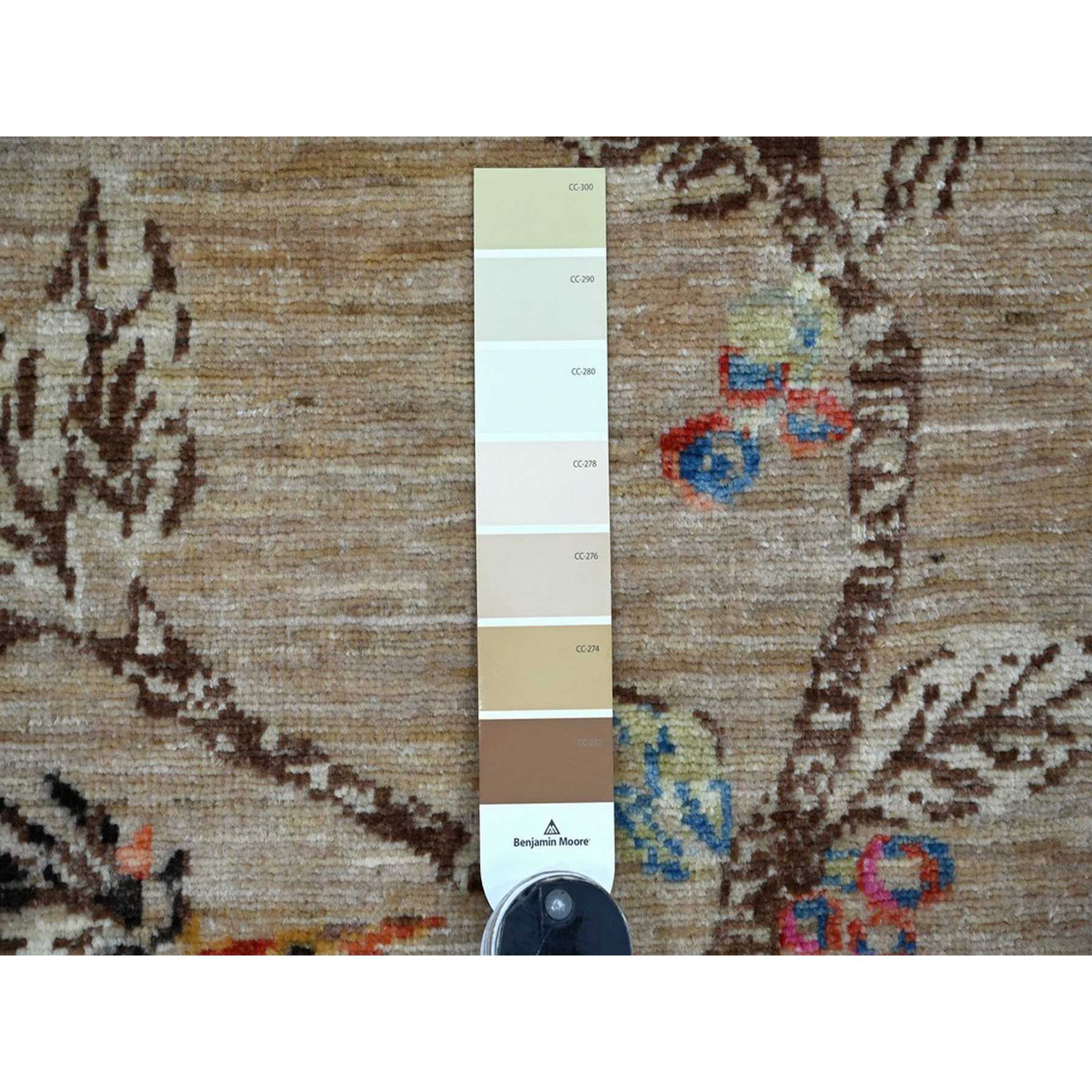 Modern-and-Contemporary-Hand-Knotted-Rug-112970