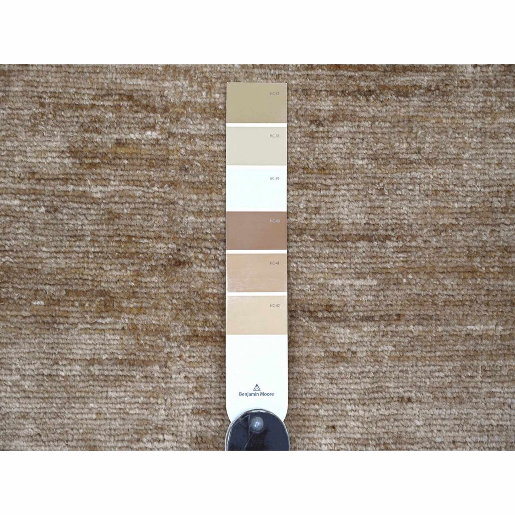 Modern-and-Contemporary-Hand-Knotted-Rug-113285