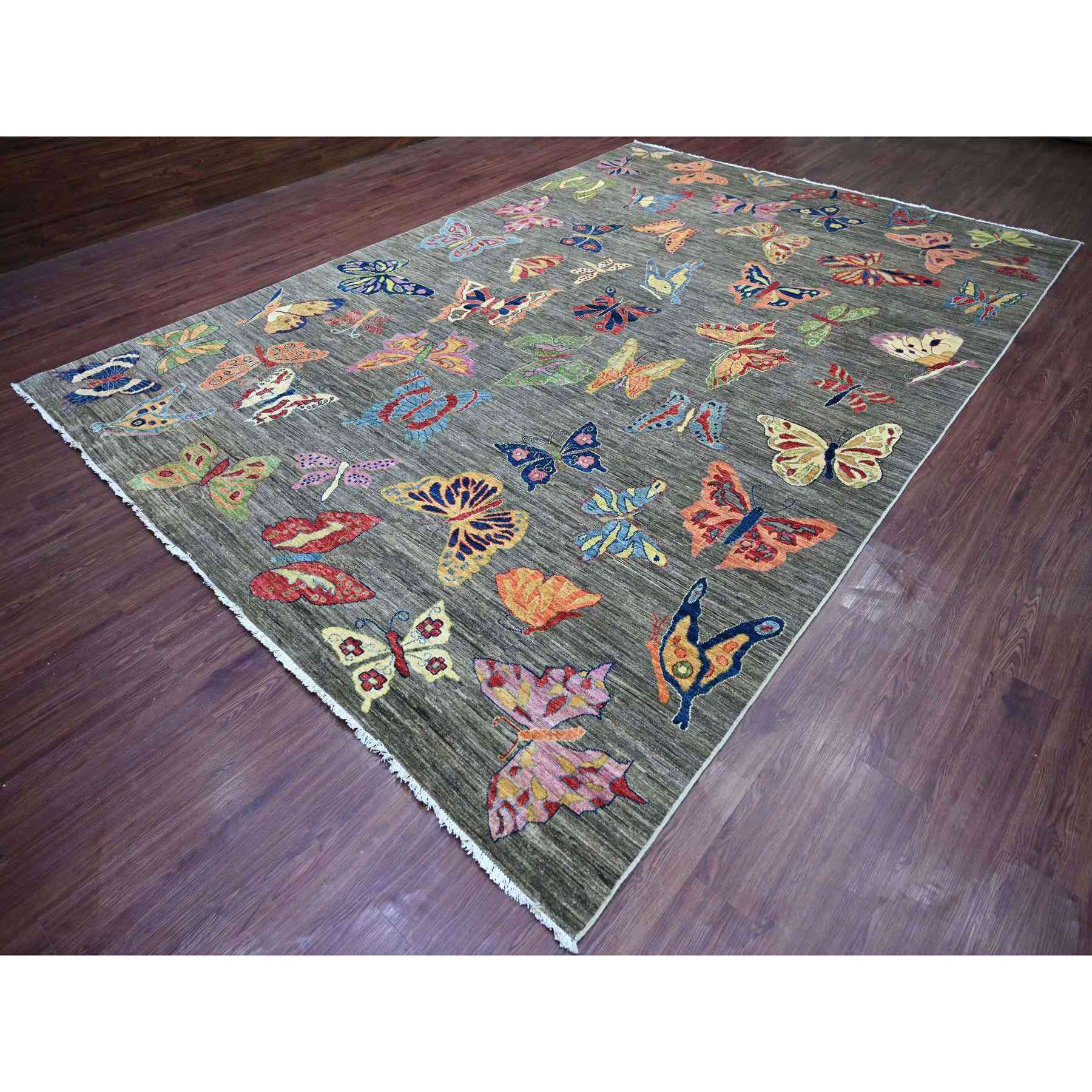 Modern-and-Contemporary-Hand-Knotted-Rug-113470