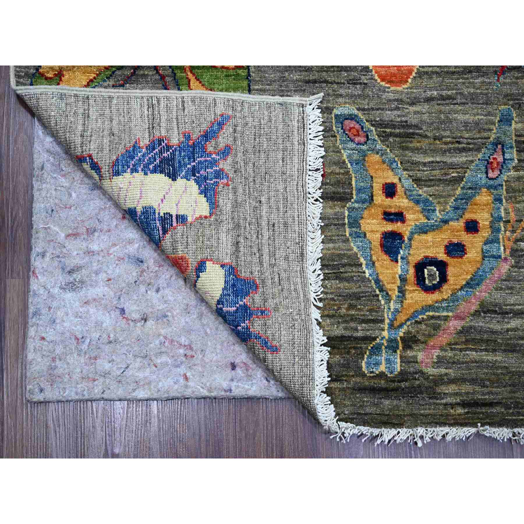 Modern-and-Contemporary-Hand-Knotted-Rug-113470