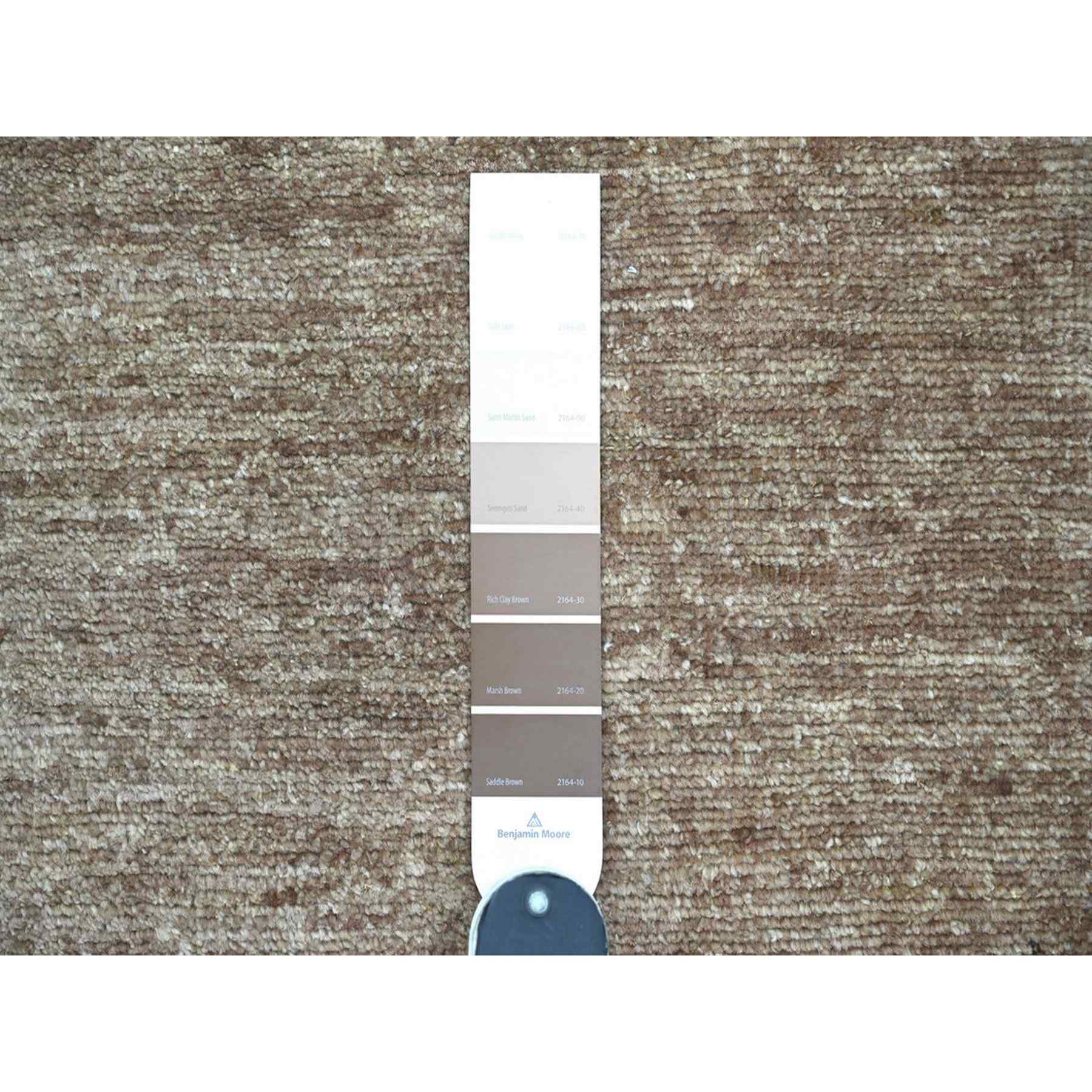 Modern-and-Contemporary-Hand-Knotted-Rug-114040