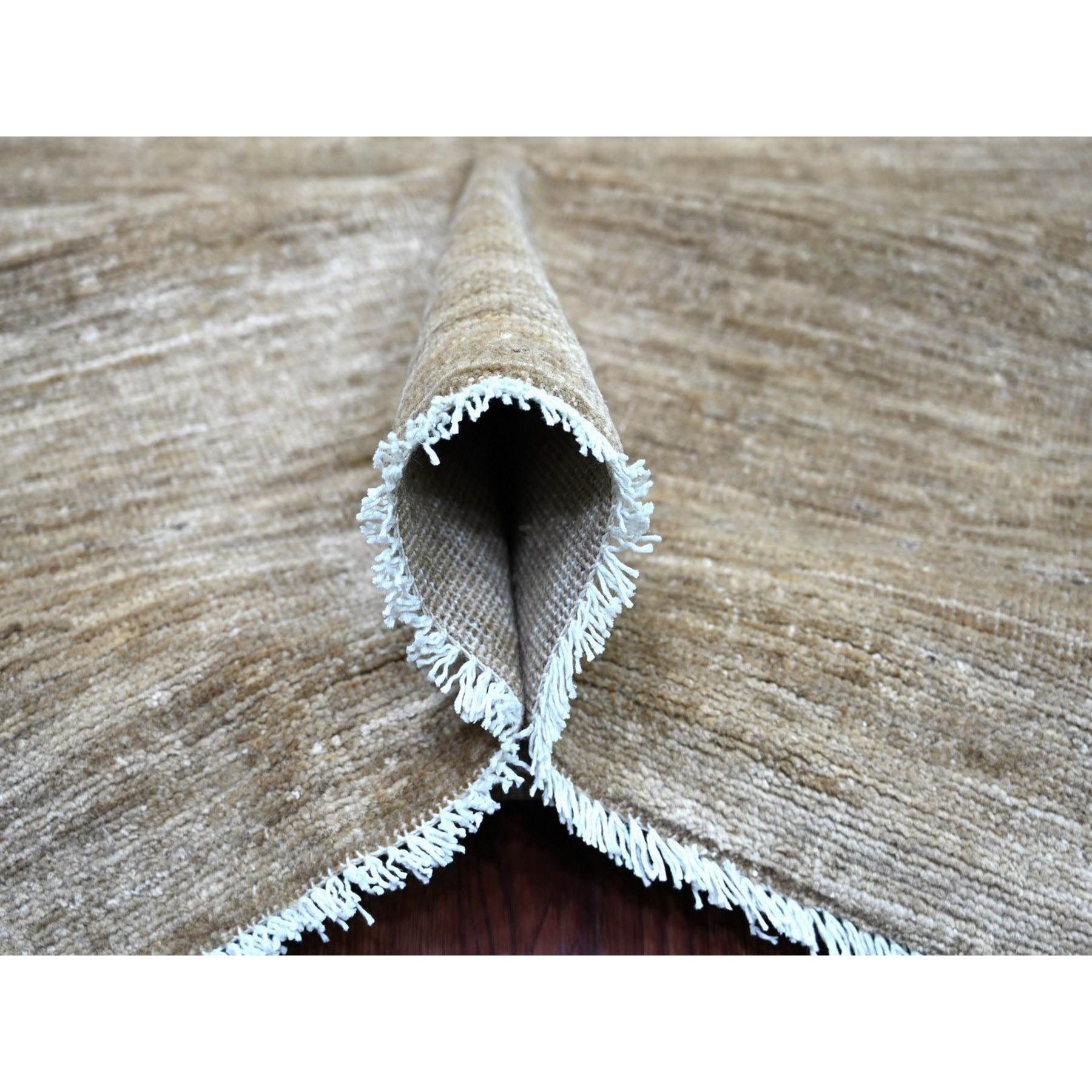 Modern-and-Contemporary-Hand-Knotted-Rug-114360