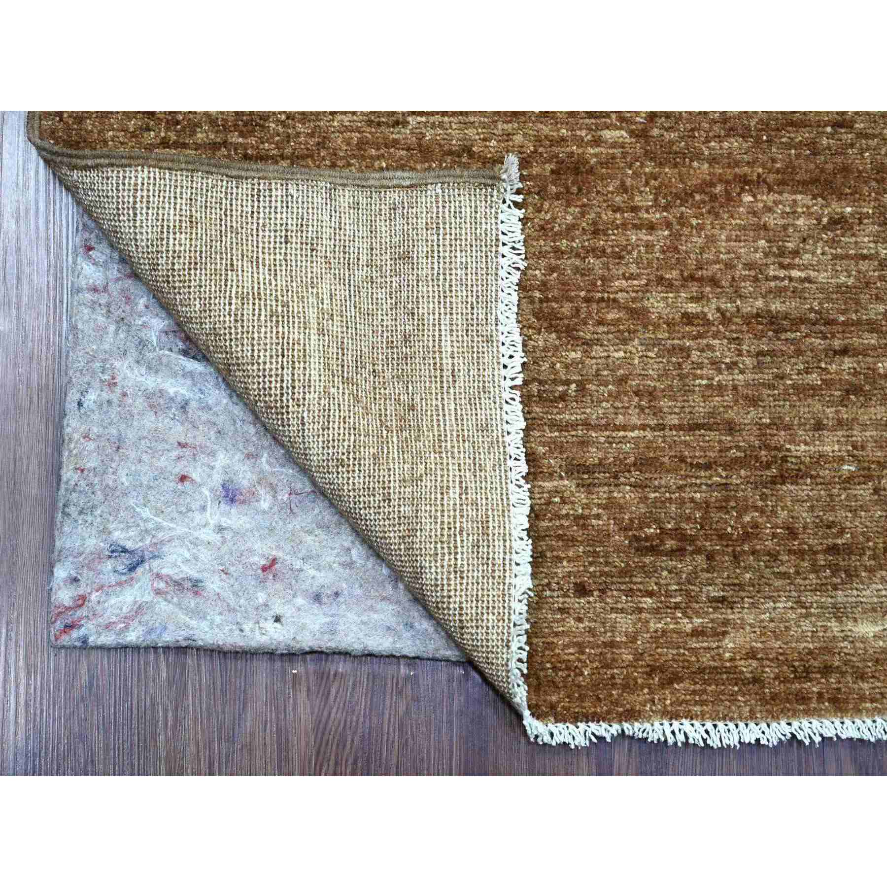 Modern-and-Contemporary-Hand-Knotted-Rug-114375