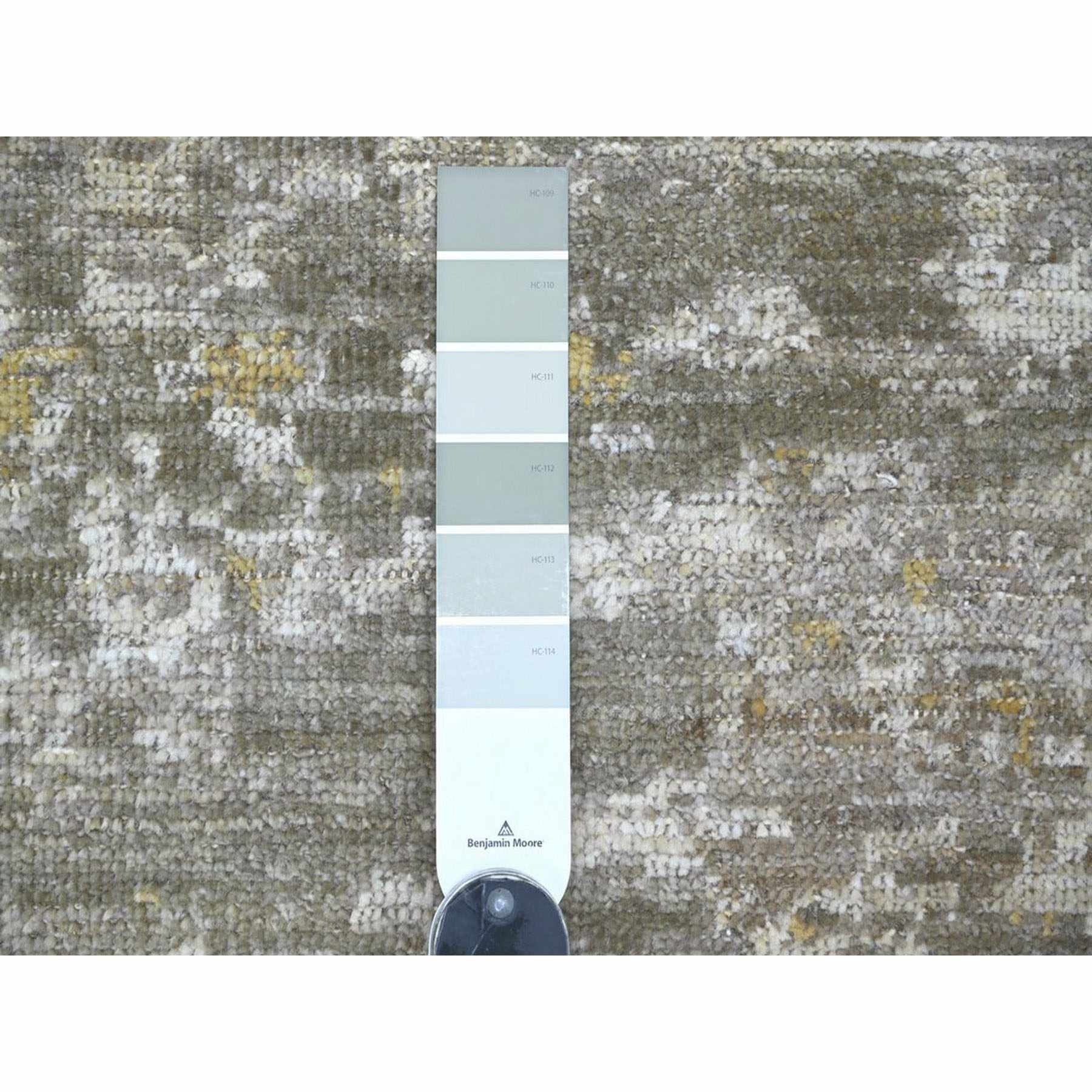 Modern-and-Contemporary-Hand-Knotted-Rug-114440