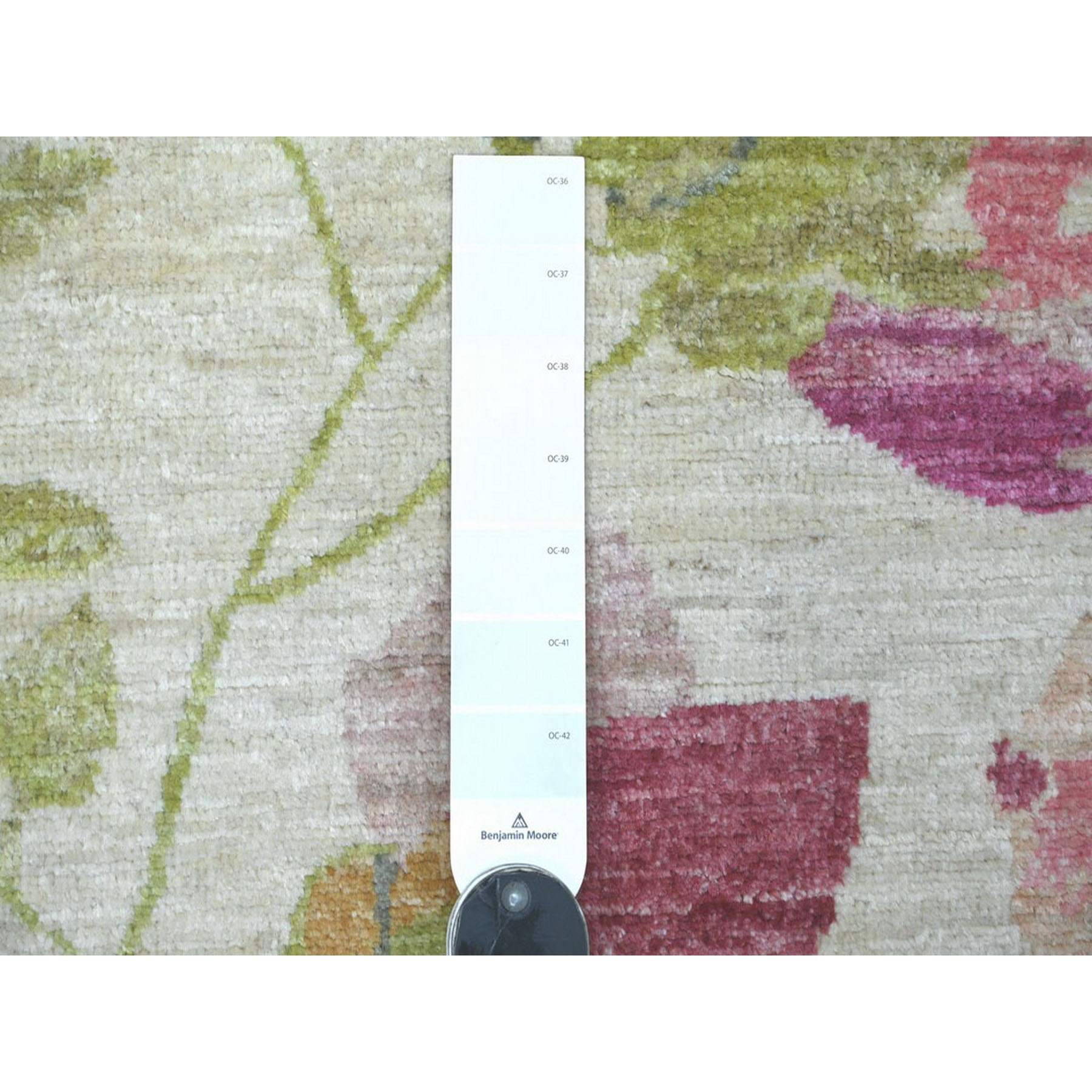 Modern-and-Contemporary-Hand-Knotted-Rug-114460