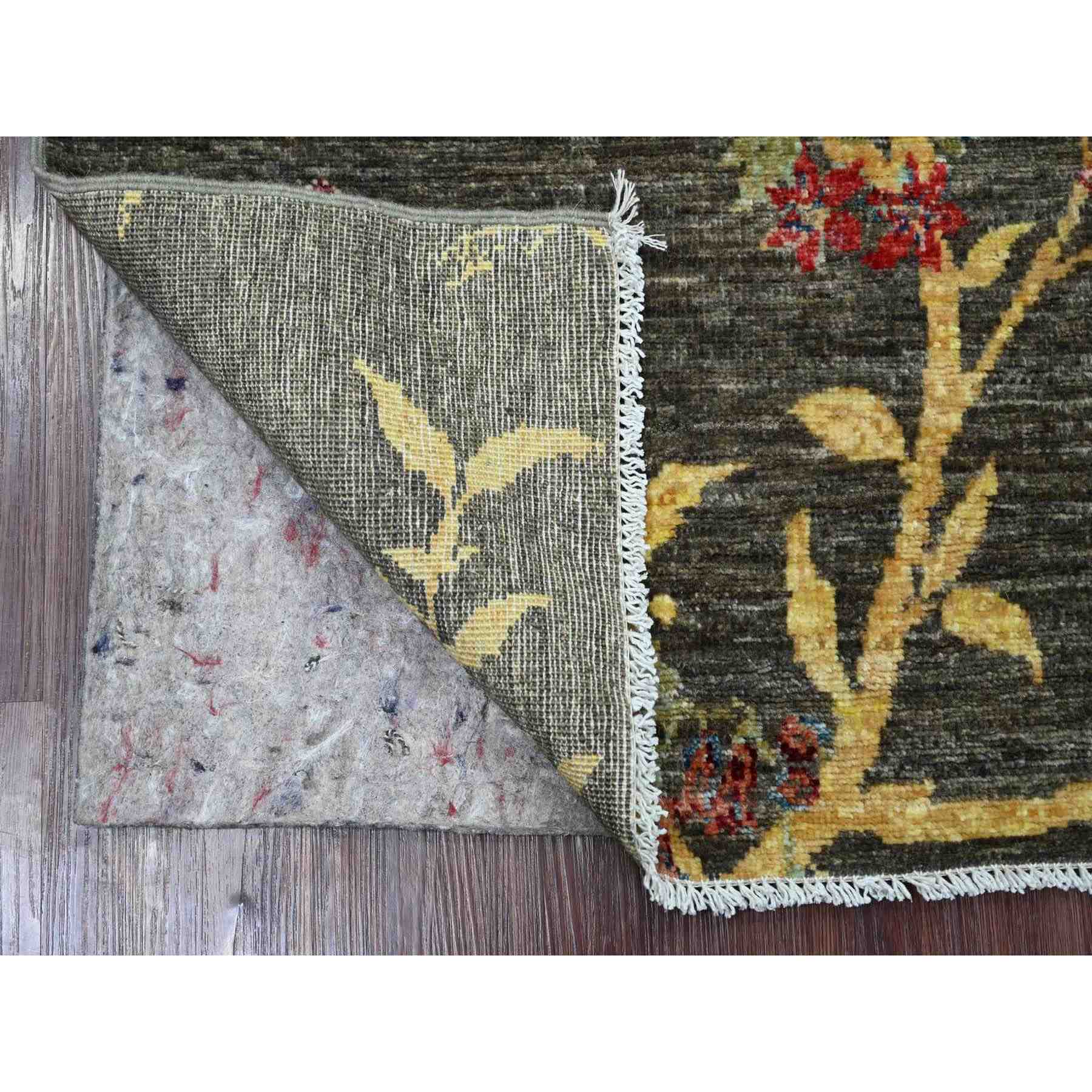 Modern-and-Contemporary-Hand-Knotted-Rug-114745