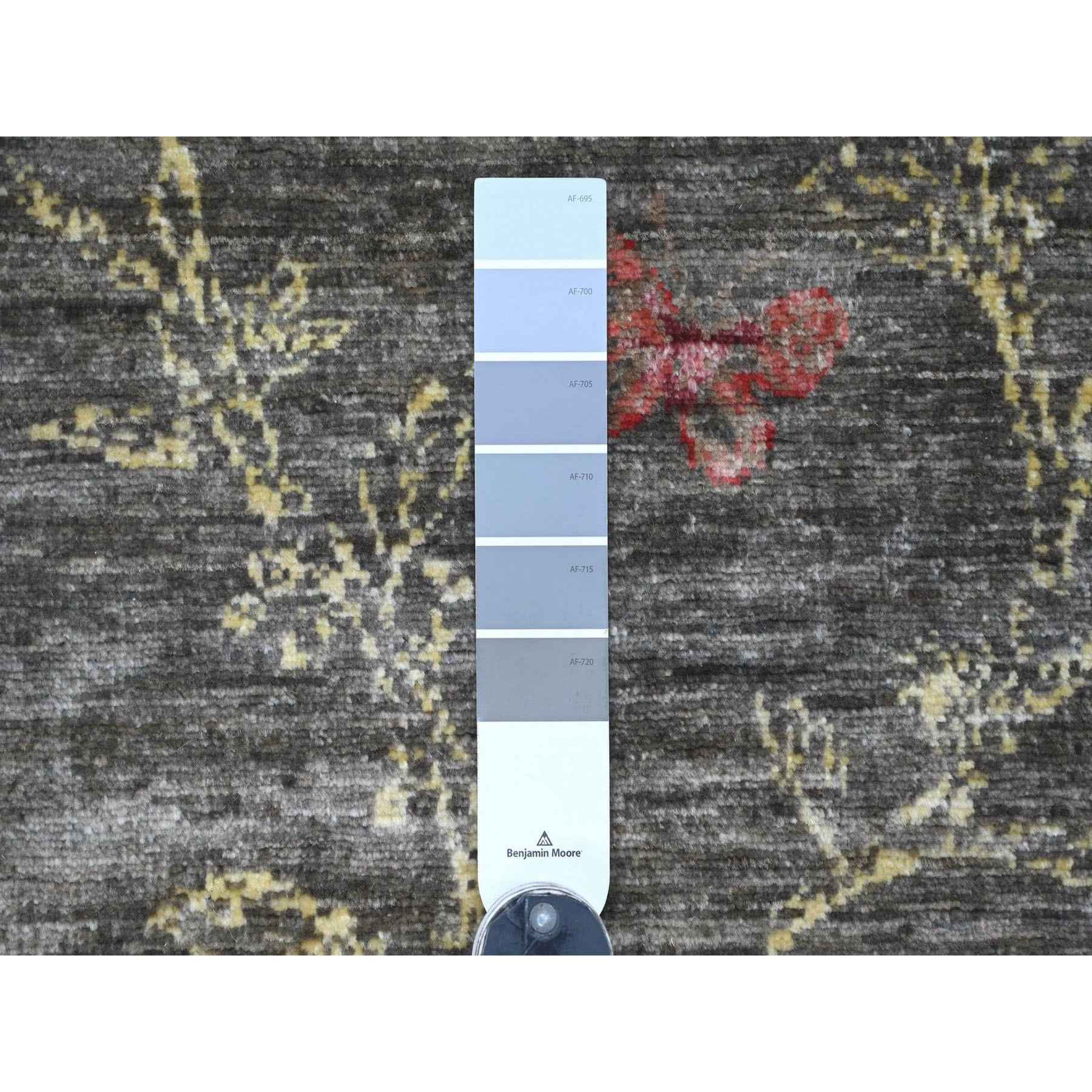 Modern-and-Contemporary-Hand-Knotted-Rug-114745