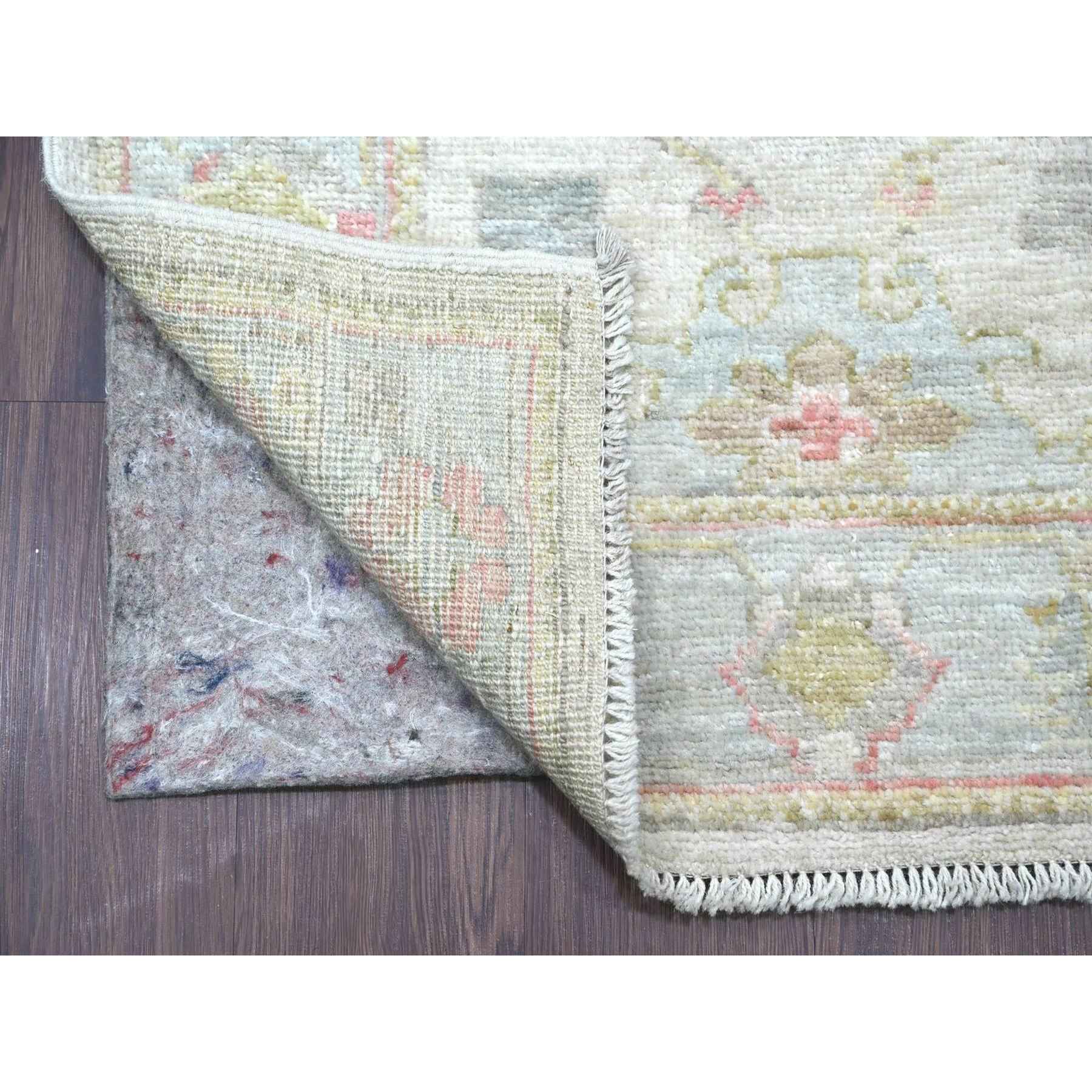 Oushak-And-Peshawar-Hand-Knotted-Rug-112650