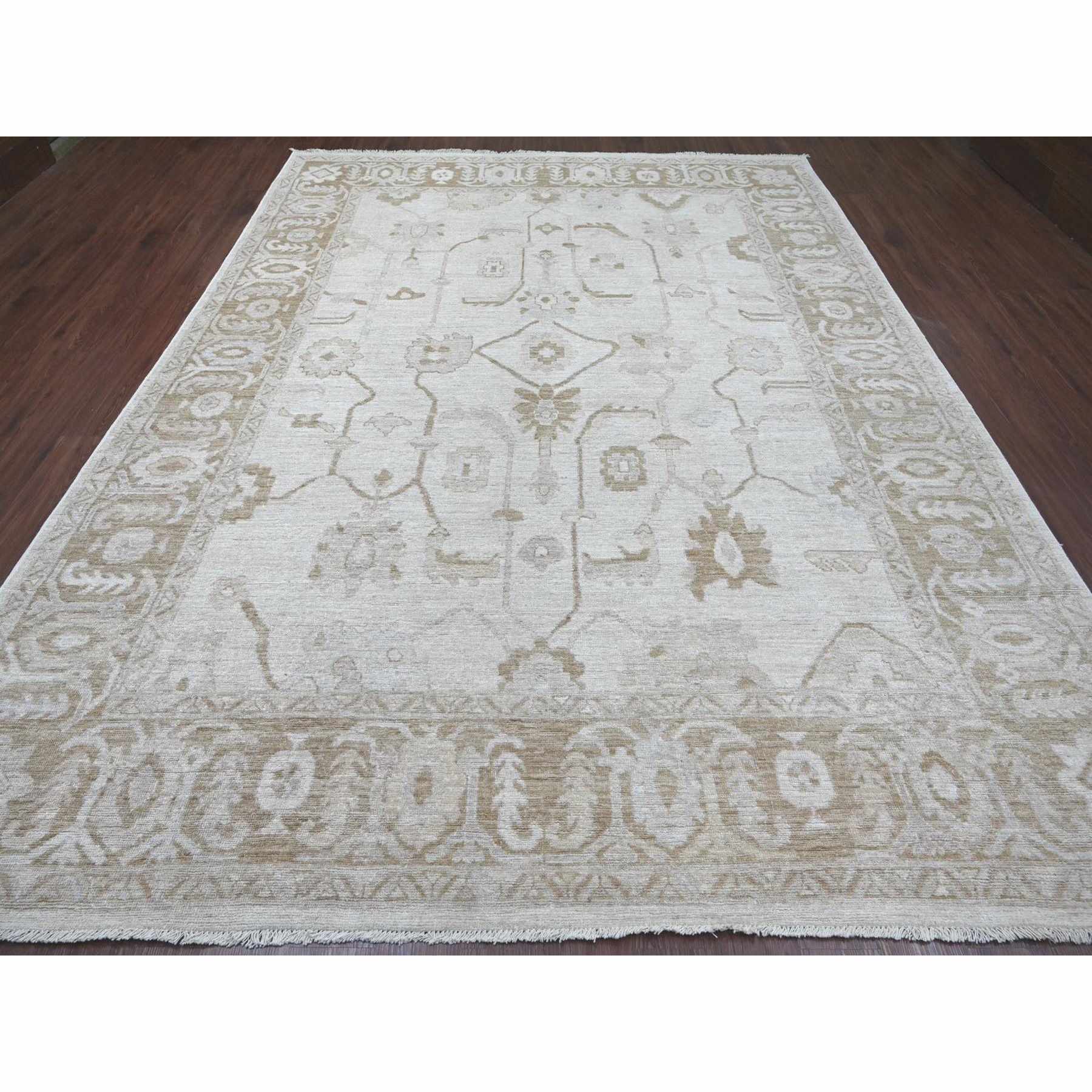 Oushak-And-Peshawar-Hand-Knotted-Rug-113145