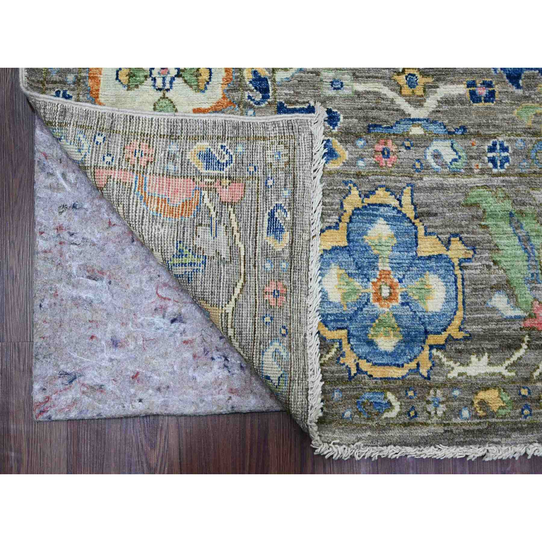 Oushak-And-Peshawar-Hand-Knotted-Rug-113410