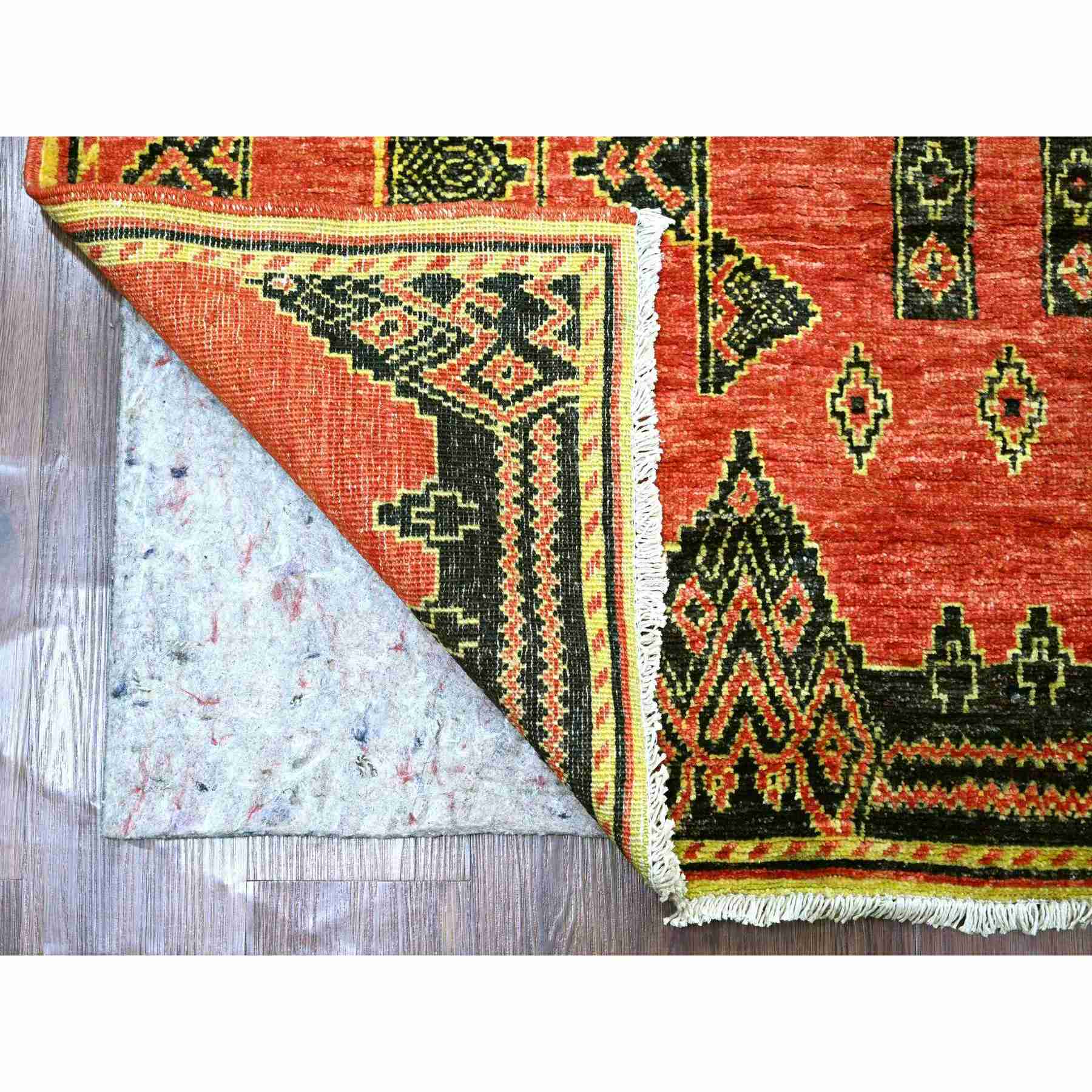 Oushak-And-Peshawar-Hand-Knotted-Rug-113485