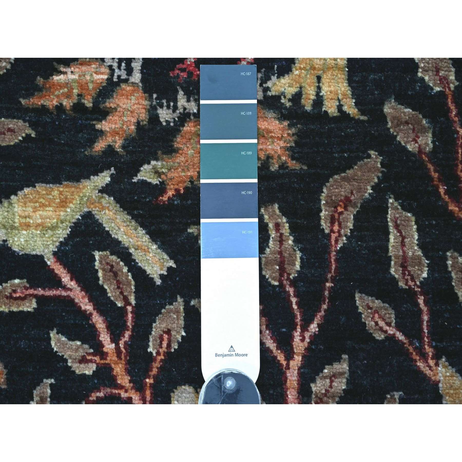Oushak-And-Peshawar-Hand-Knotted-Rug-113925