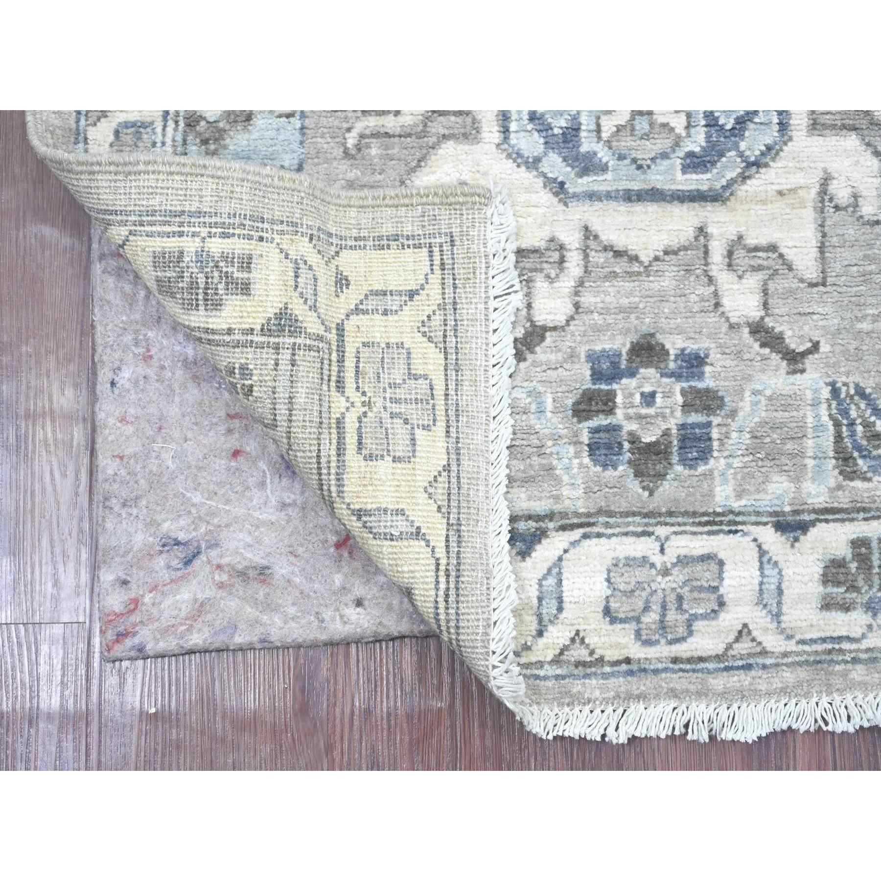 Oushak-And-Peshawar-Hand-Knotted-Rug-114010