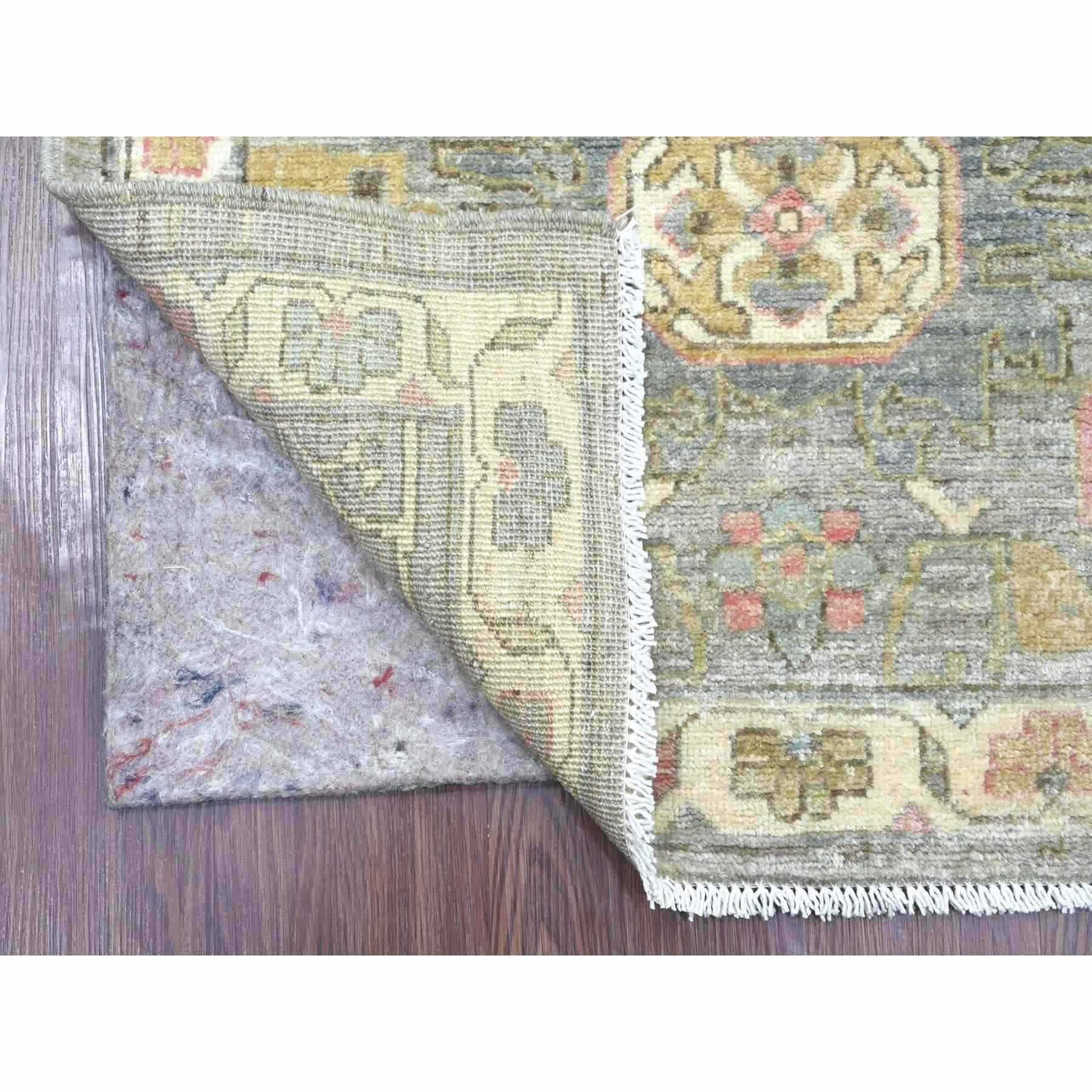 Oushak-And-Peshawar-Hand-Knotted-Rug-114015
