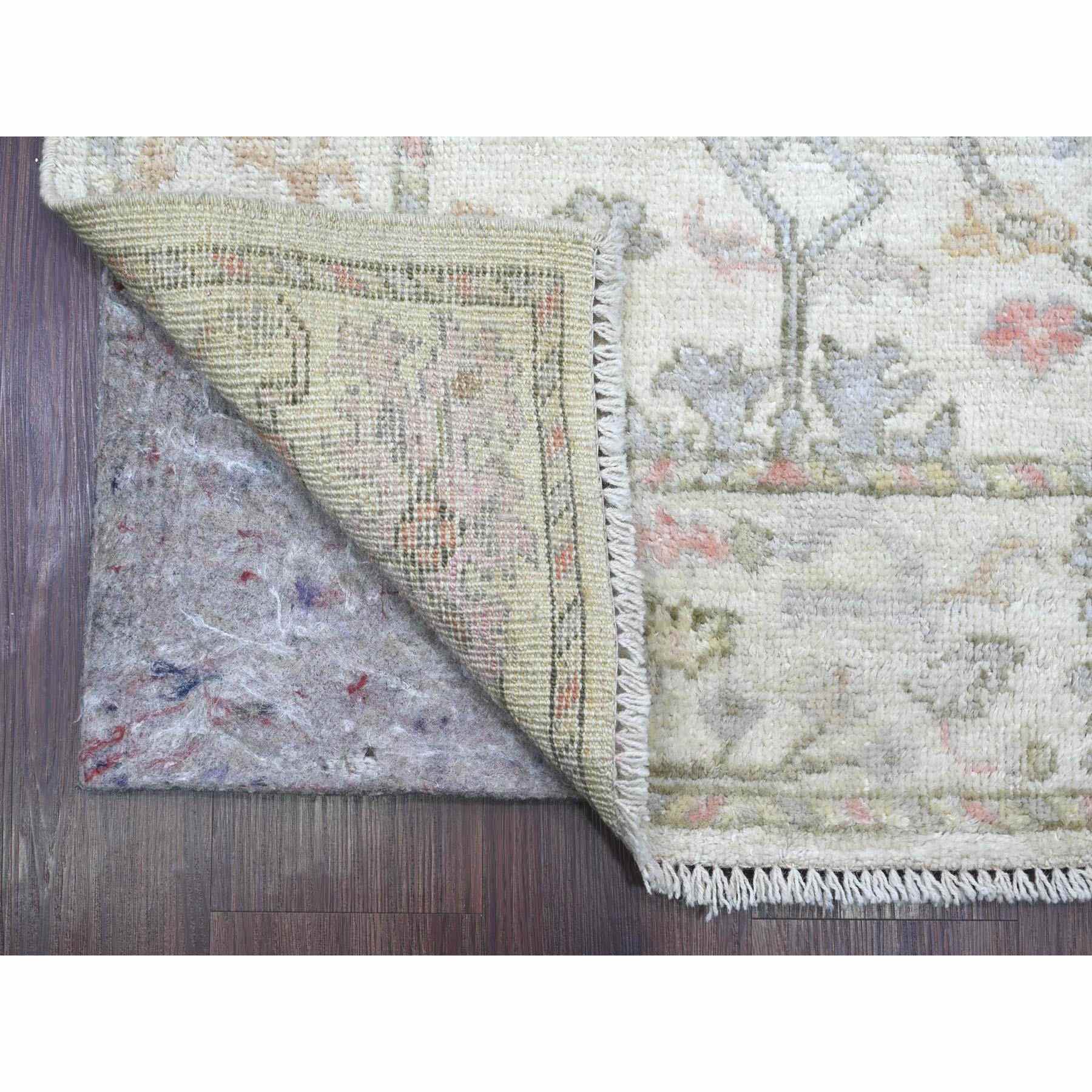 Oushak-And-Peshawar-Hand-Knotted-Rug-114525