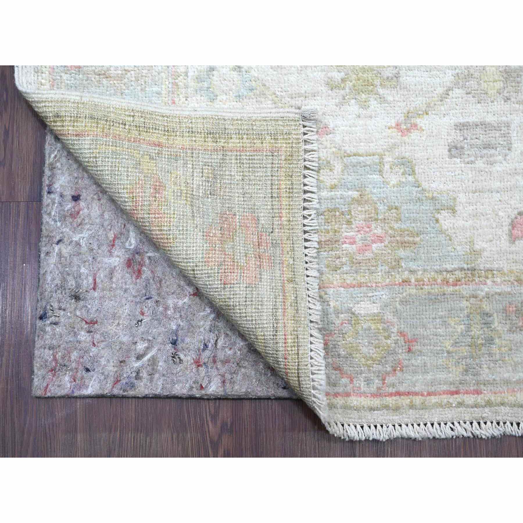 Oushak-And-Peshawar-Hand-Knotted-Rug-114705
