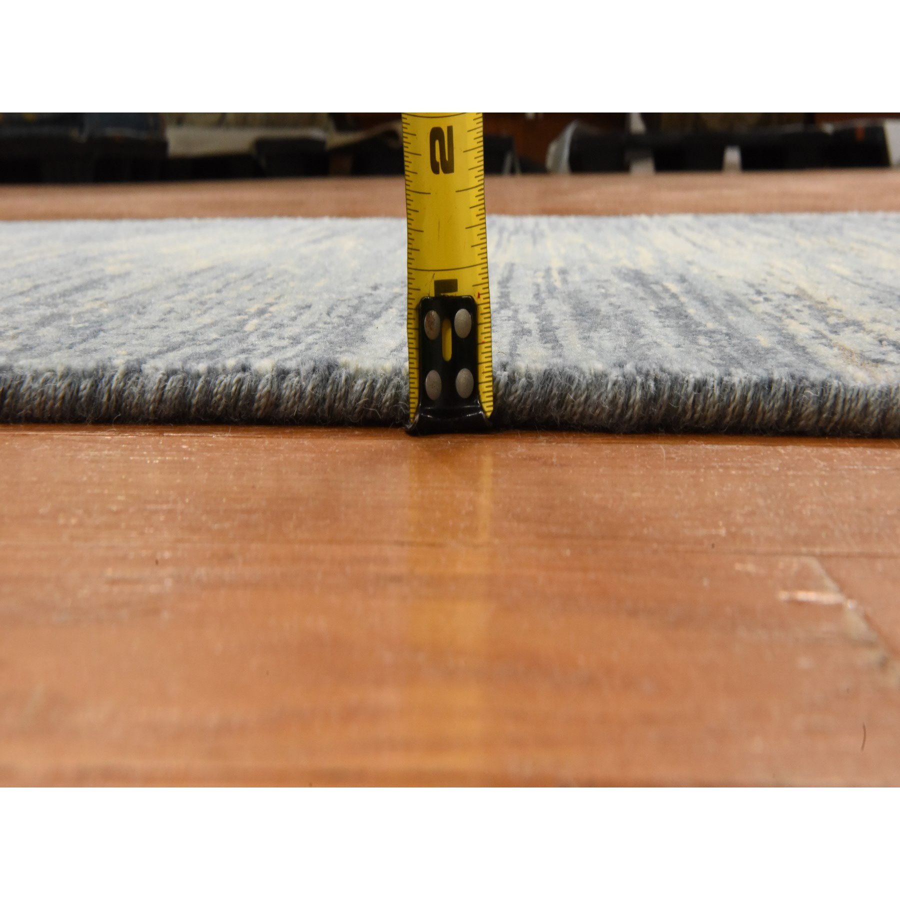 Modern-and-Contemporary-Hand-Knotted-Rug-125020