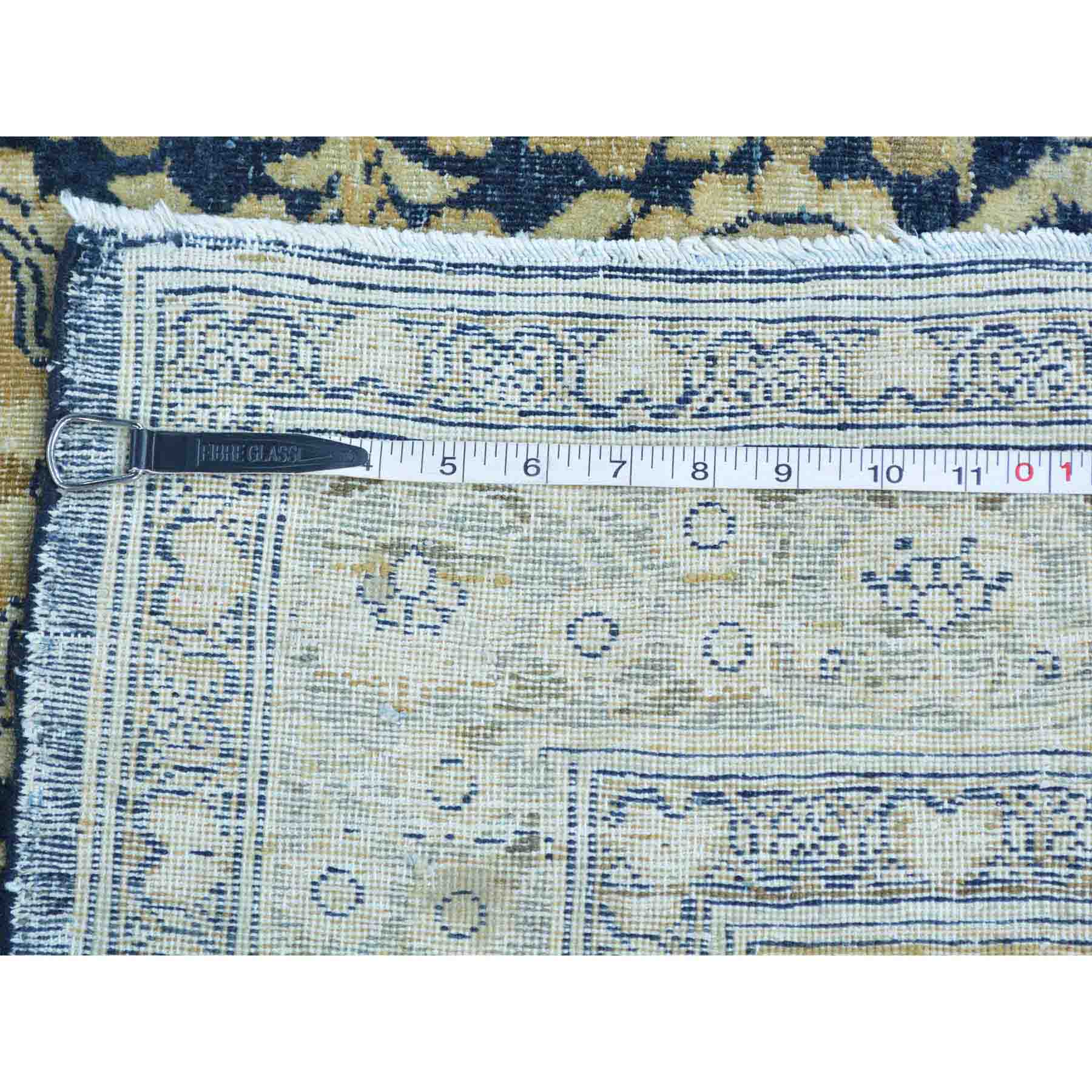 Persian-Hand-Knotted-Rug-129305