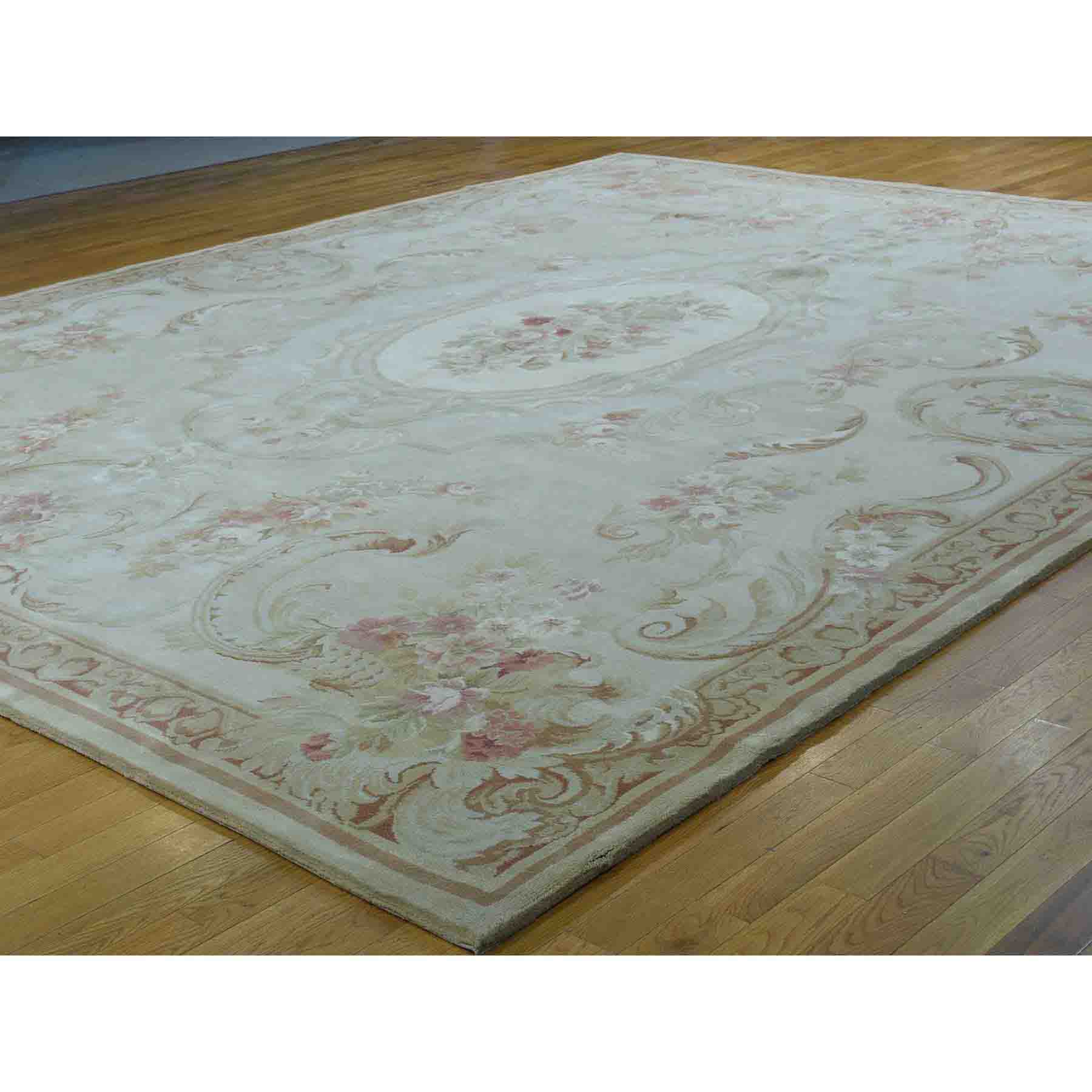 European-Hand-Knotted-Rug-184545