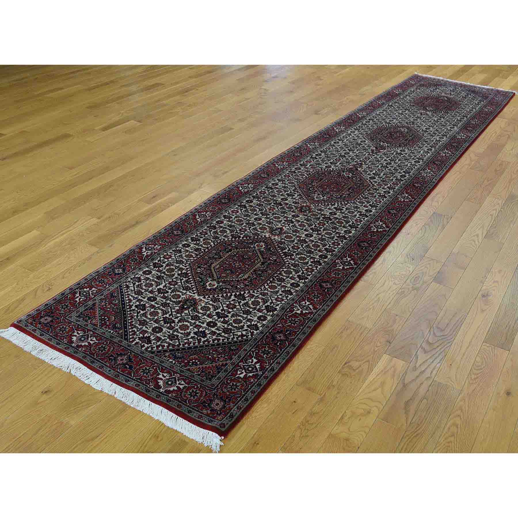 Persian-Hand-Knotted-Rug-182615