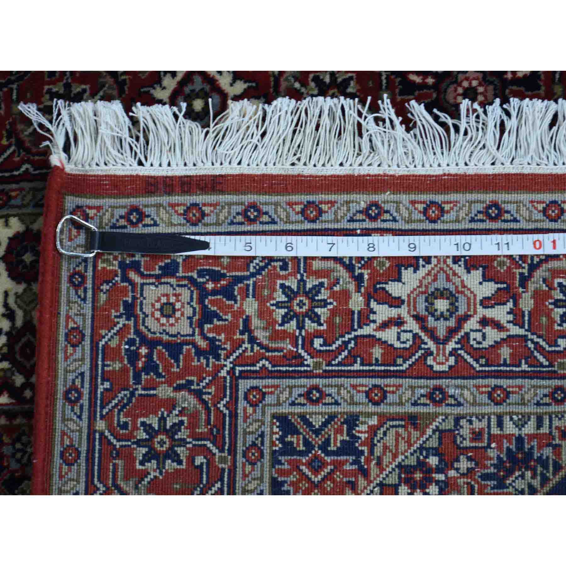 Persian-Hand-Knotted-Rug-182615
