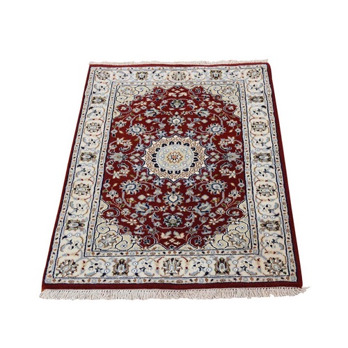Red Nain Wool And Silk 250 KPSI Hand Knotted Oriental Rug Red Nain Wool And Silk 250 KPSI Hand Knotted Oriental Rug