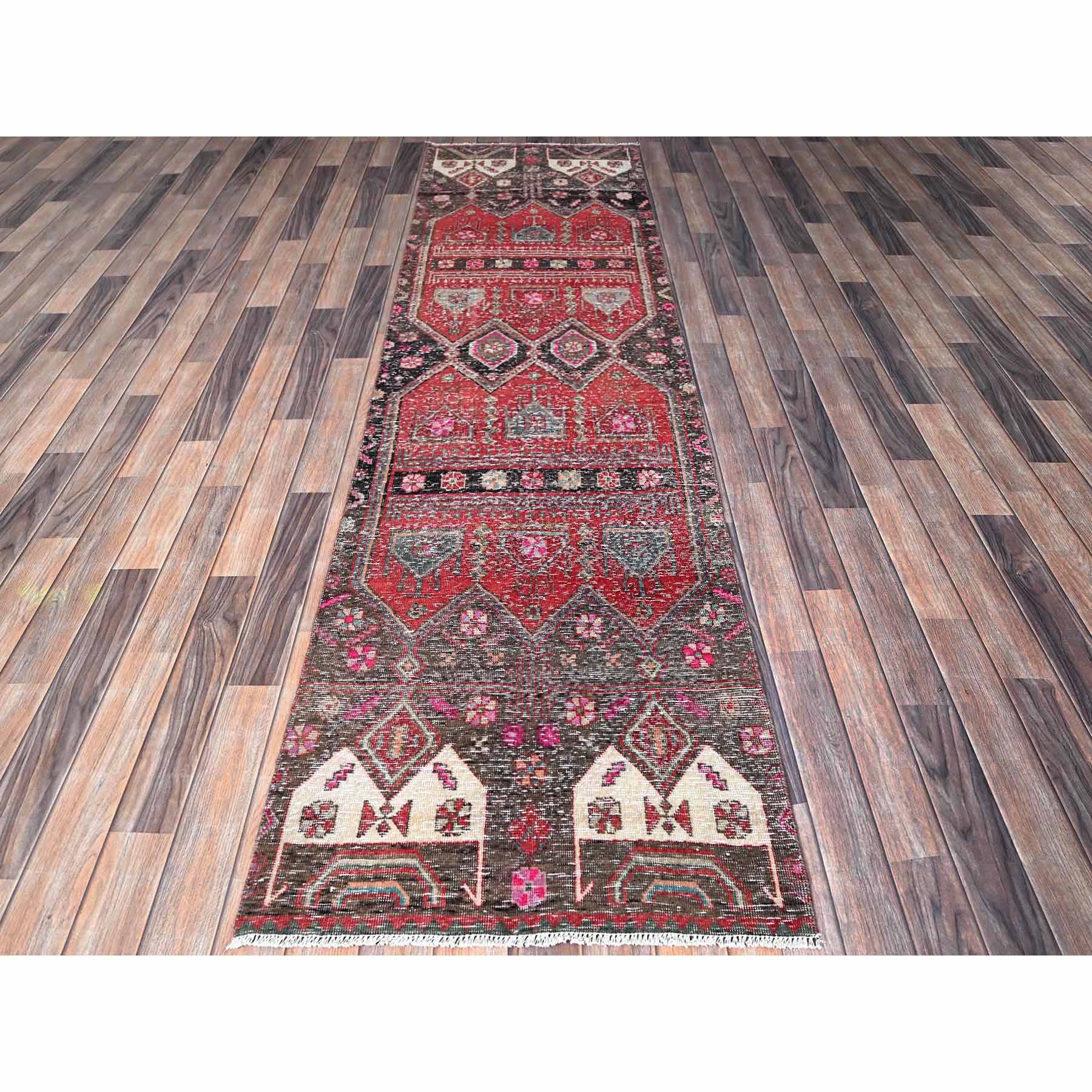 Vintage-Hand-Knotted-Rug-3200
