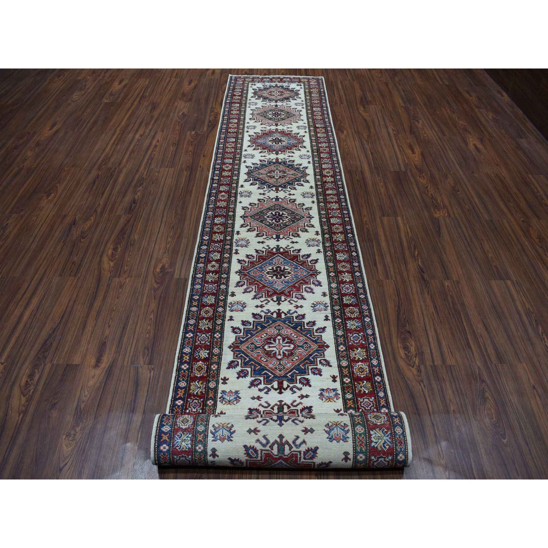 Kazak-Hand-Knotted-Rug-253230