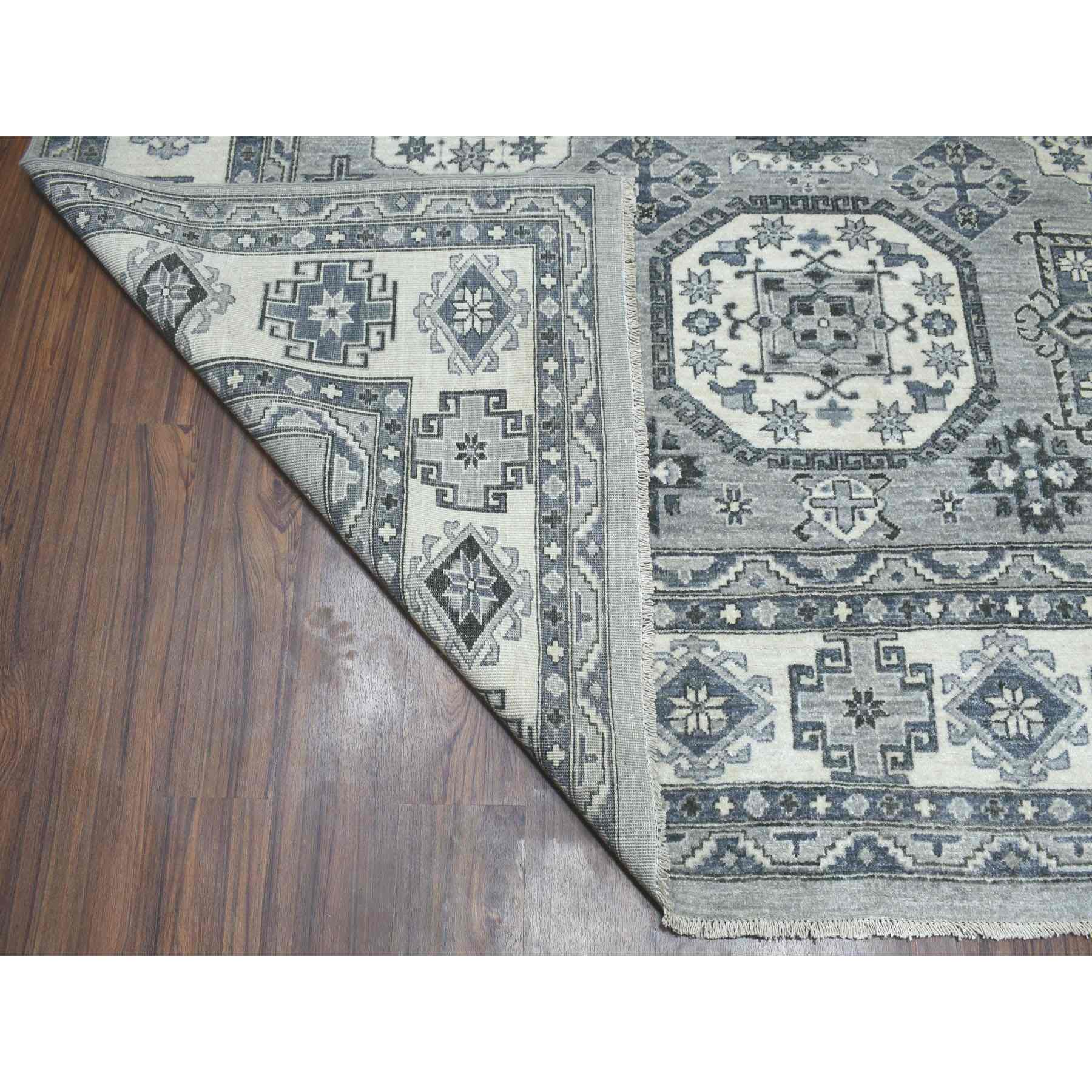 Oushak-And-Peshawar-Hand-Knotted-Rug-256100
