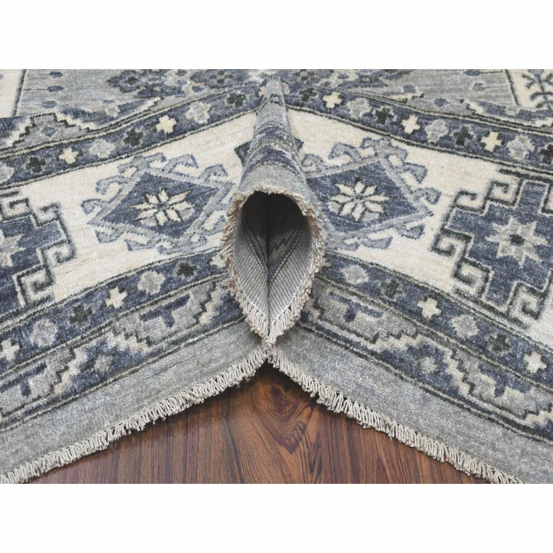 Oushak-And-Peshawar-Hand-Knotted-Rug-256100