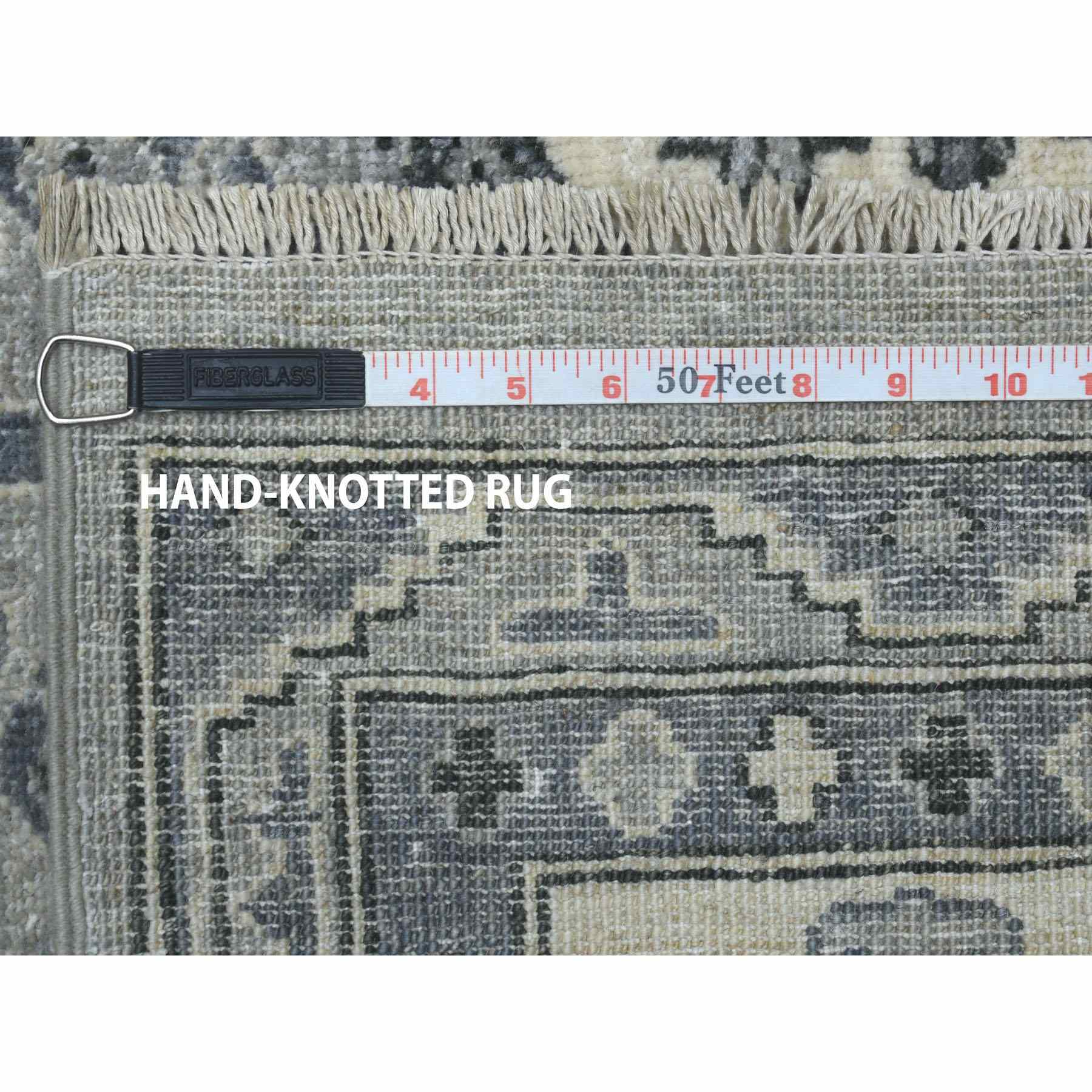 Oushak-And-Peshawar-Hand-Knotted-Rug-256100