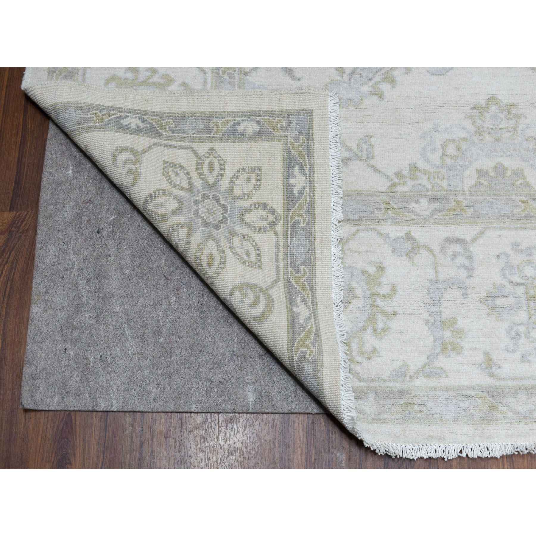 Oushak-And-Peshawar-Hand-Knotted-Rug-271945
