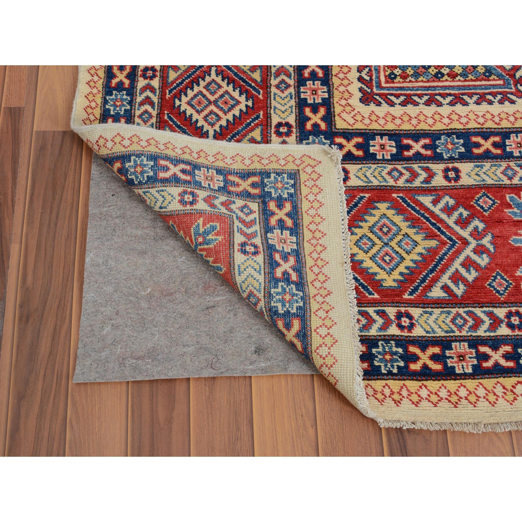 Kazak-Hand-Knotted-Rug-285275