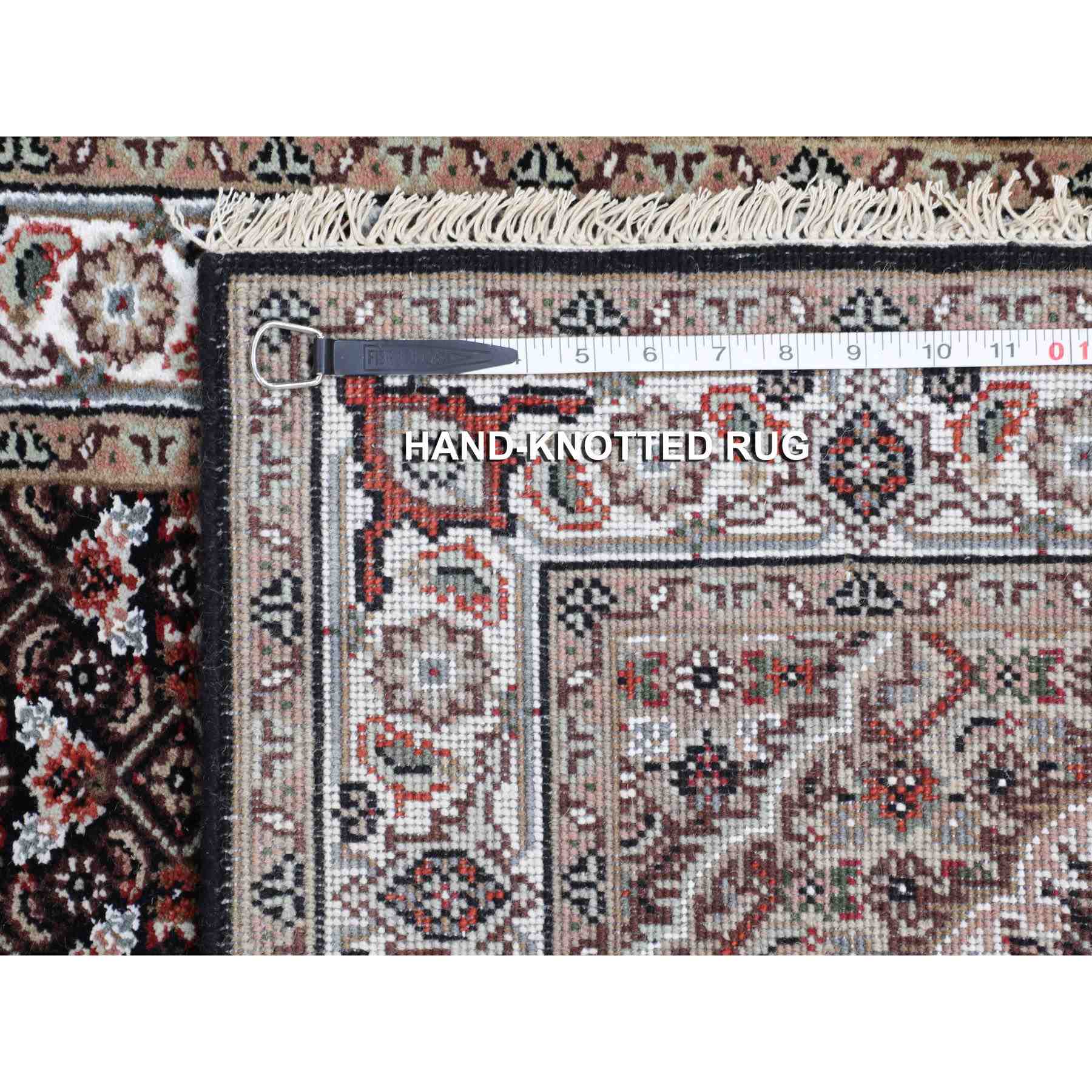 Fine-Oriental-Hand-Knotted-Rug-291490