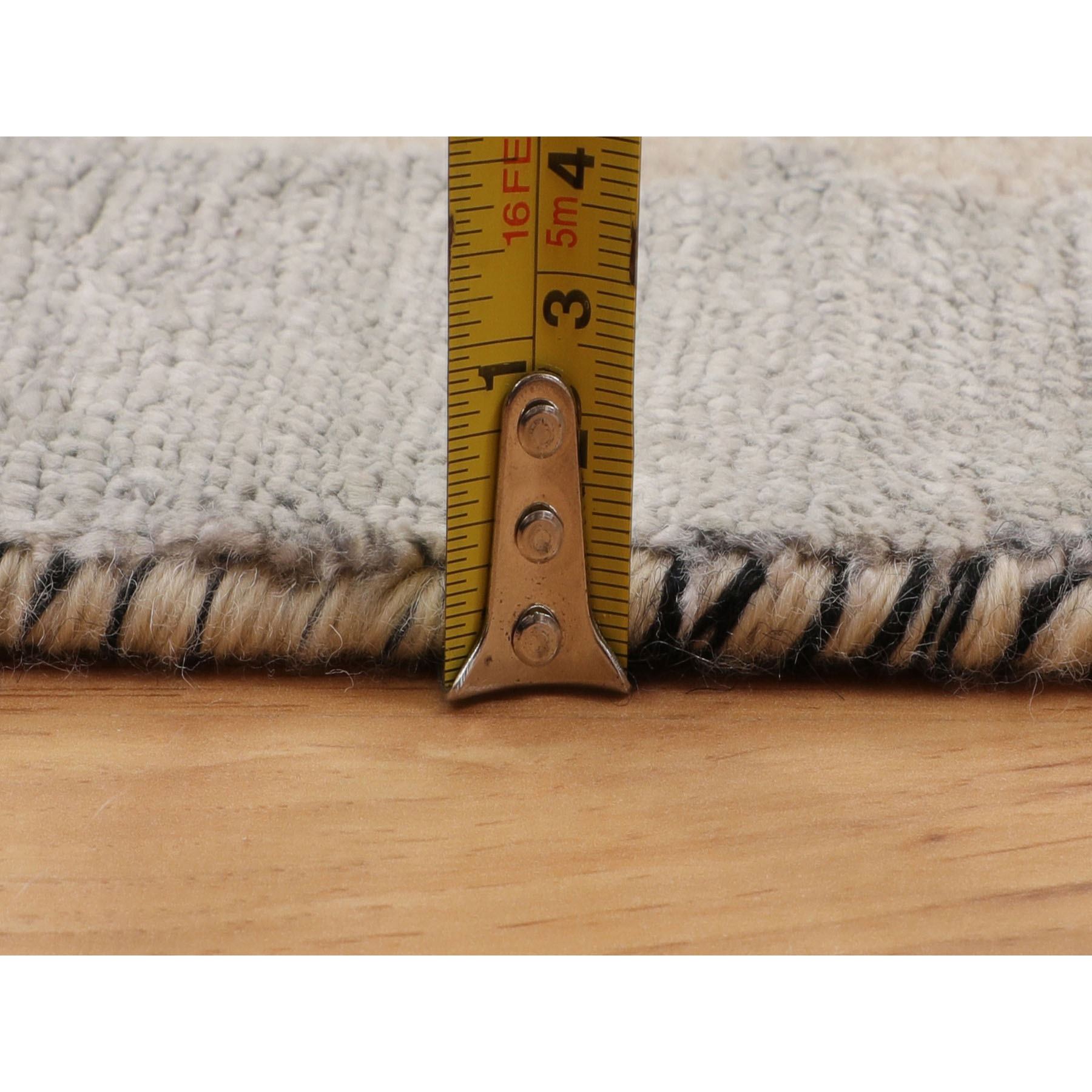 Modern-and-Contemporary-Hand-Knotted-Rug-290070