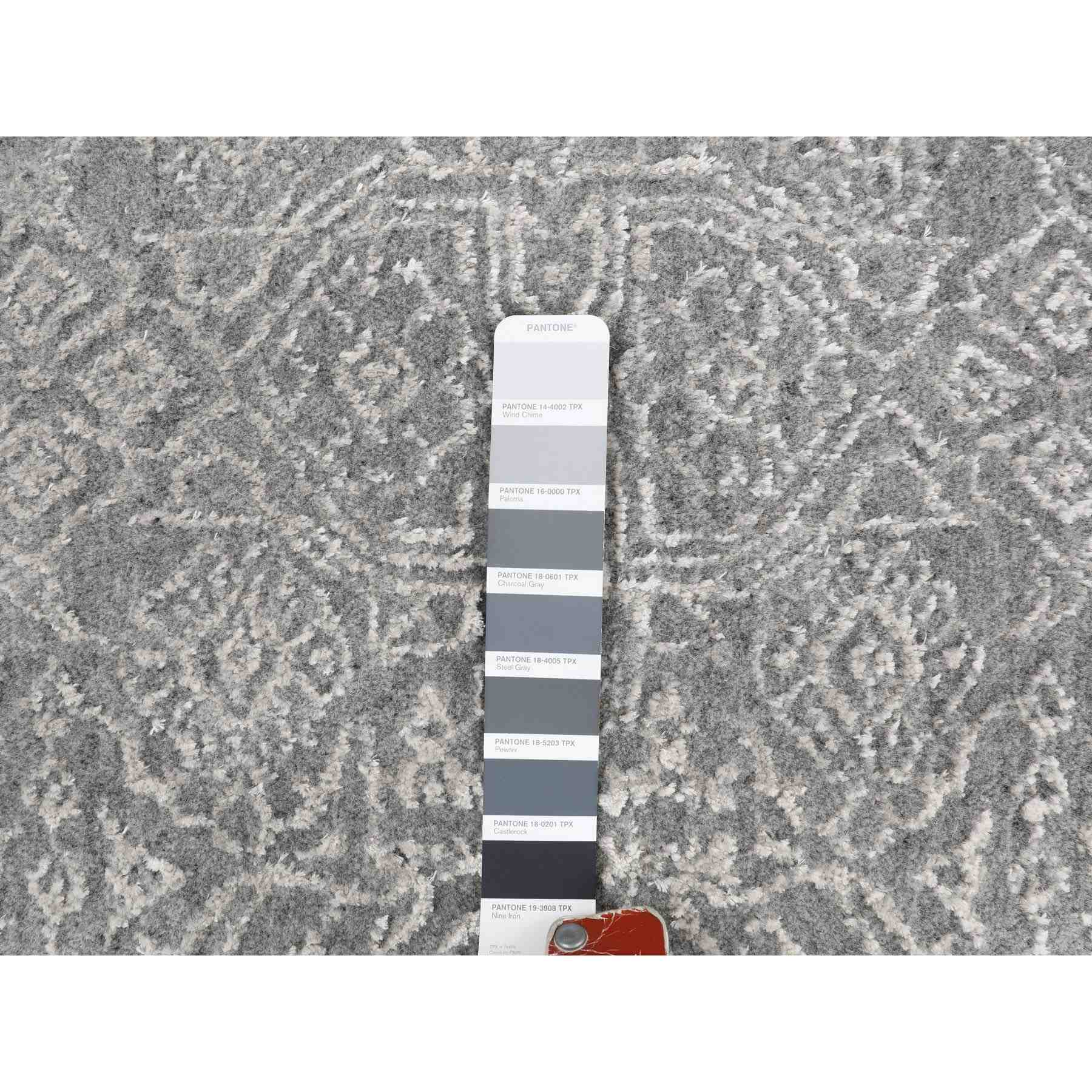 Modern-and-Contemporary-Hand-Loomed-Rug-290015