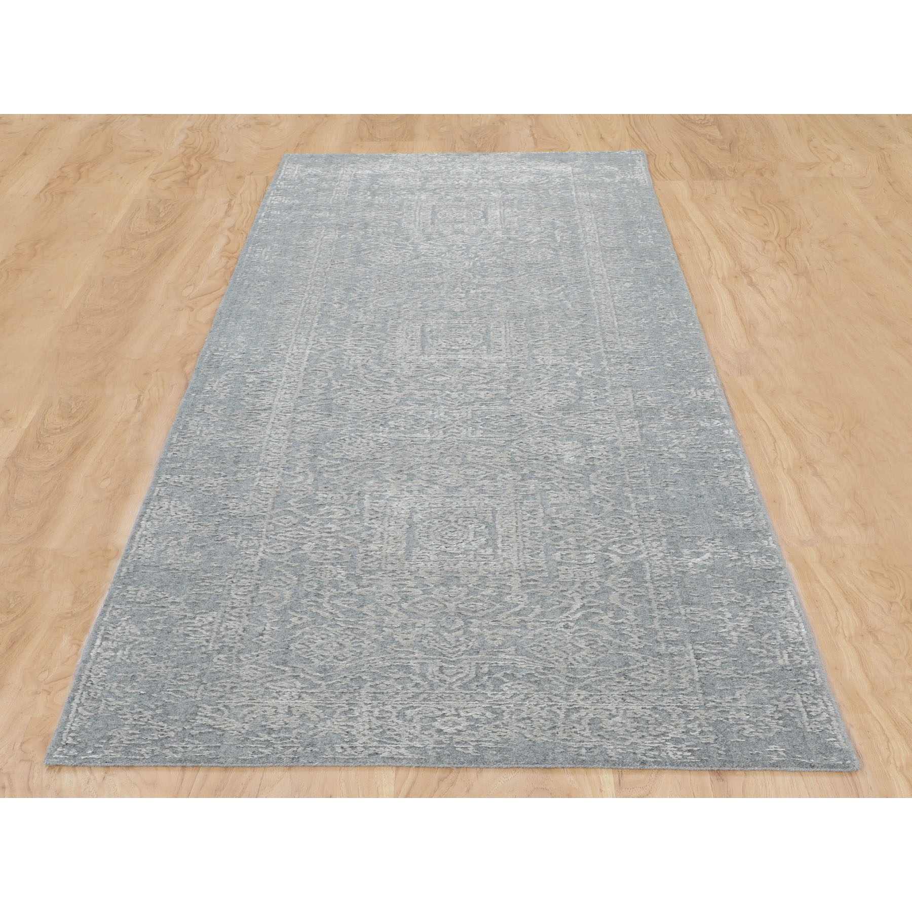 Modern-and-Contemporary-Hand-Loomed-Rug-290525