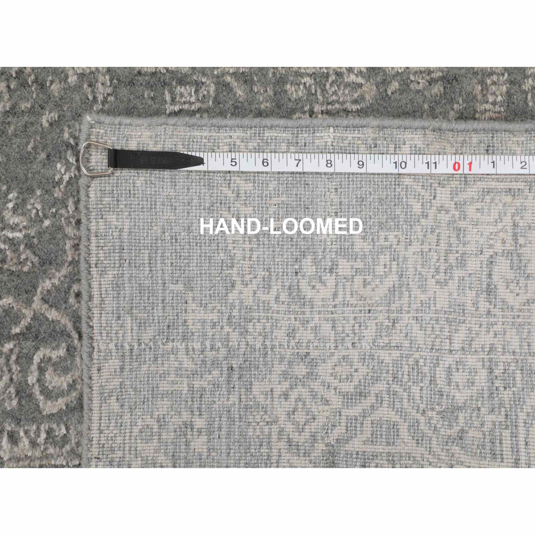 Modern-and-Contemporary-Hand-Loomed-Rug-290525