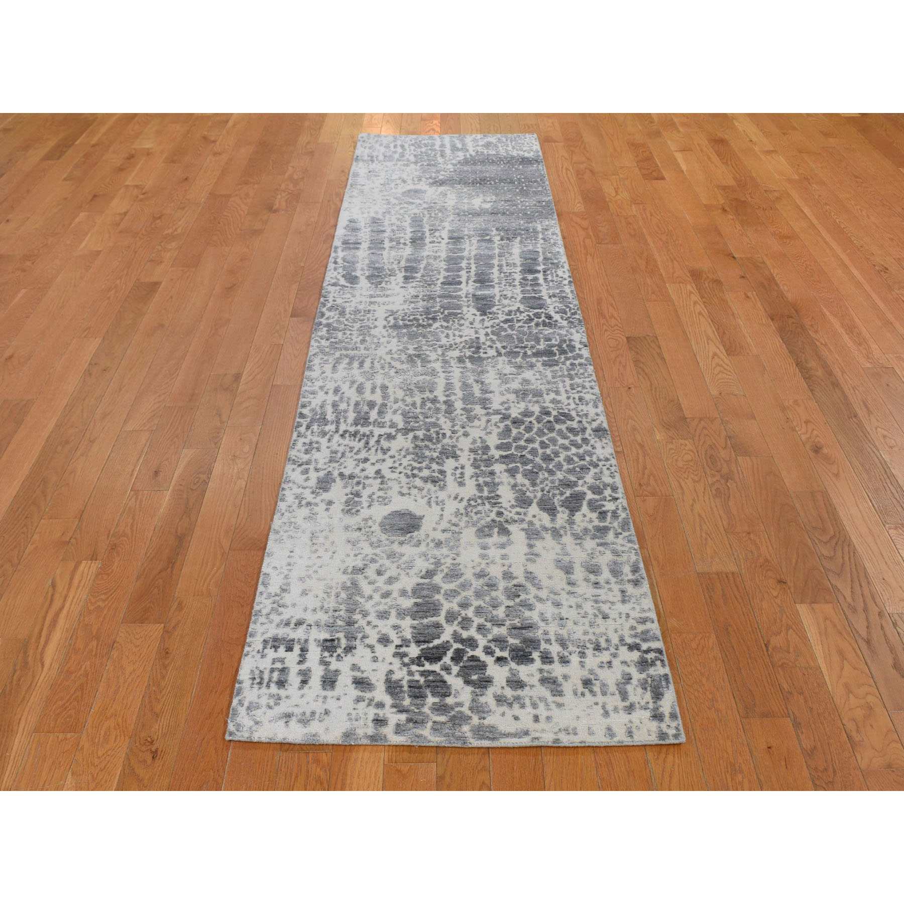 Modern-and-Contemporary-Hand-Knotted-Rug-295400