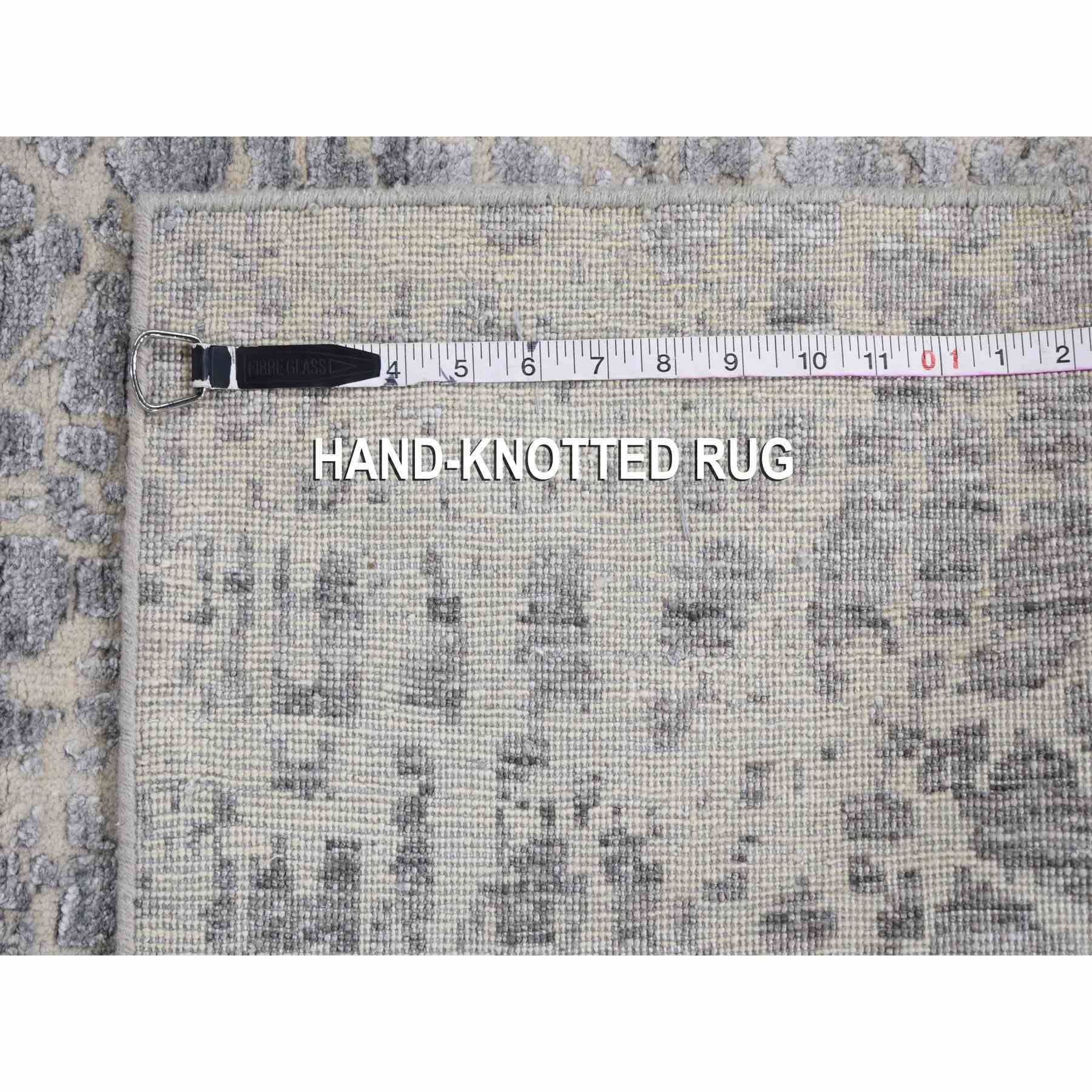 Modern-and-Contemporary-Hand-Knotted-Rug-295400