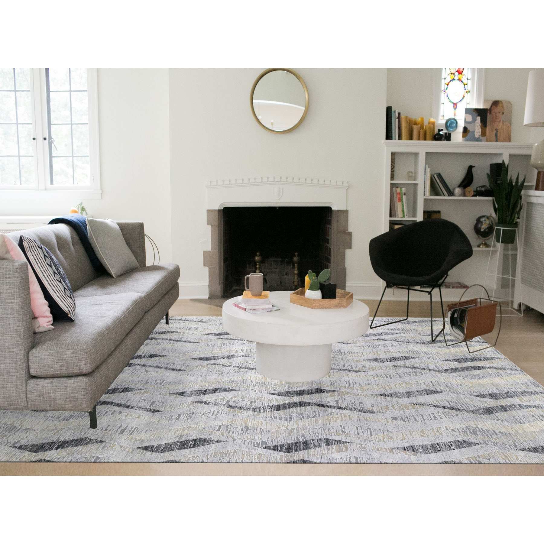 Modern-and-Contemporary-Hand-Knotted-Rug-295765