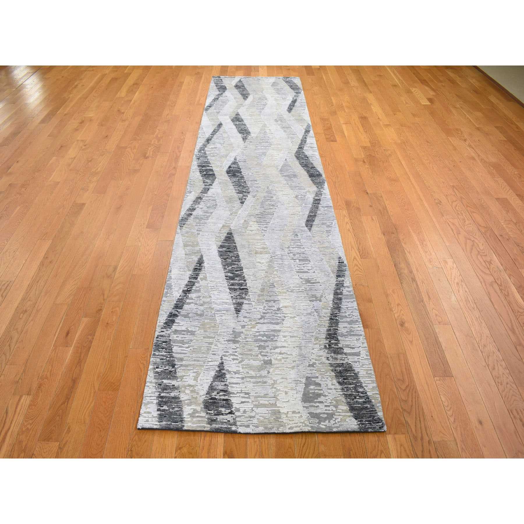 Modern-and-Contemporary-Hand-Knotted-Rug-295810