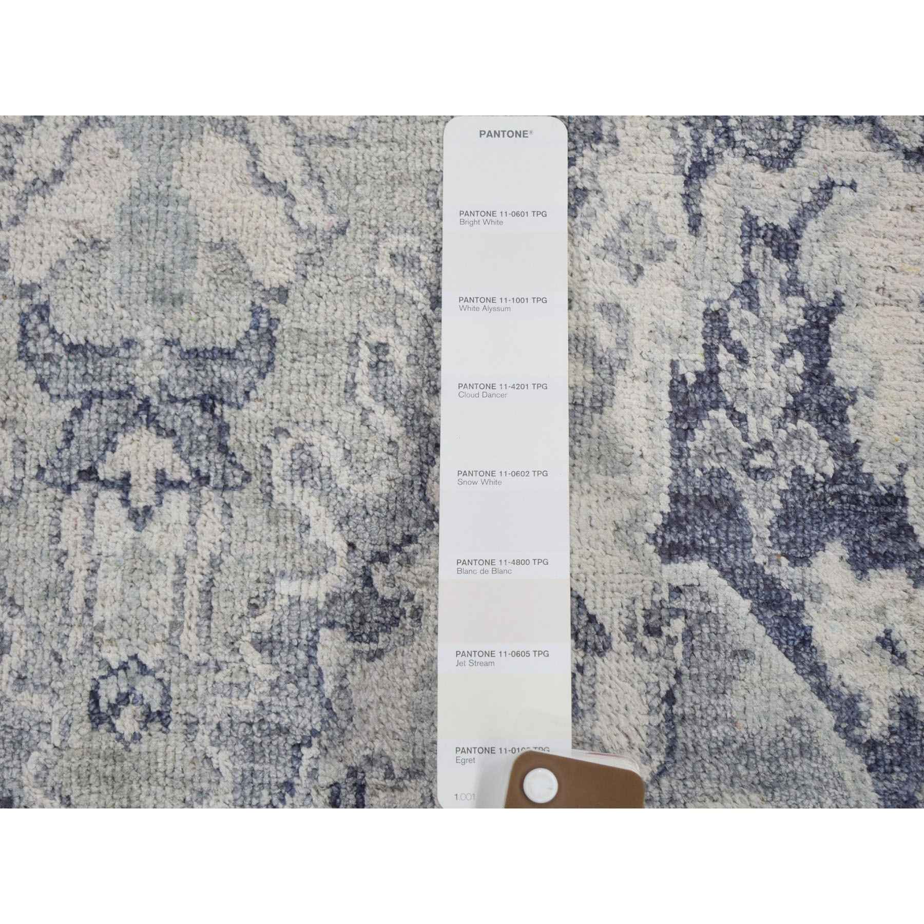 Modern-and-Contemporary-Hand-Knotted-Rug-295920