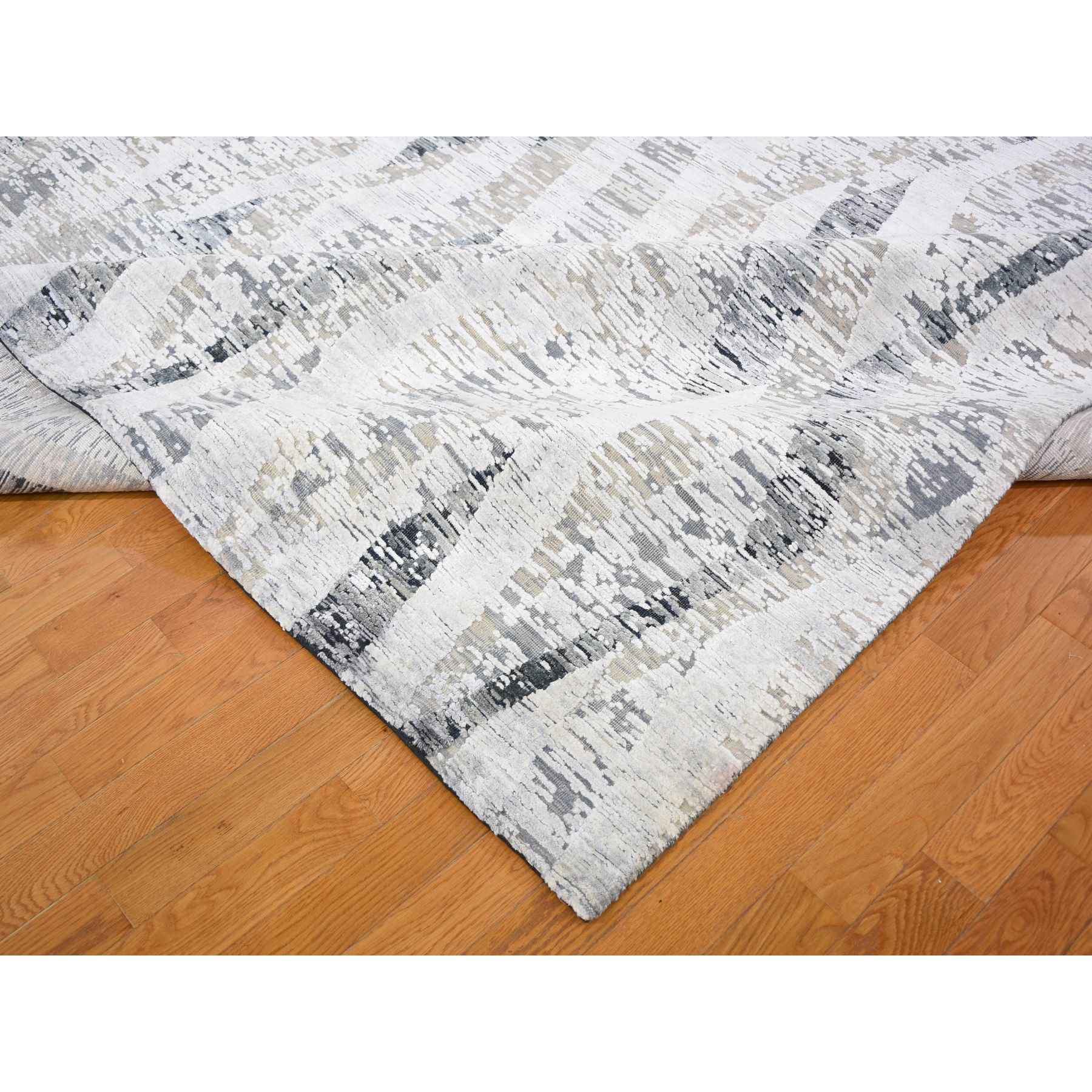 Modern-and-Contemporary-Hand-Knotted-Rug-296340