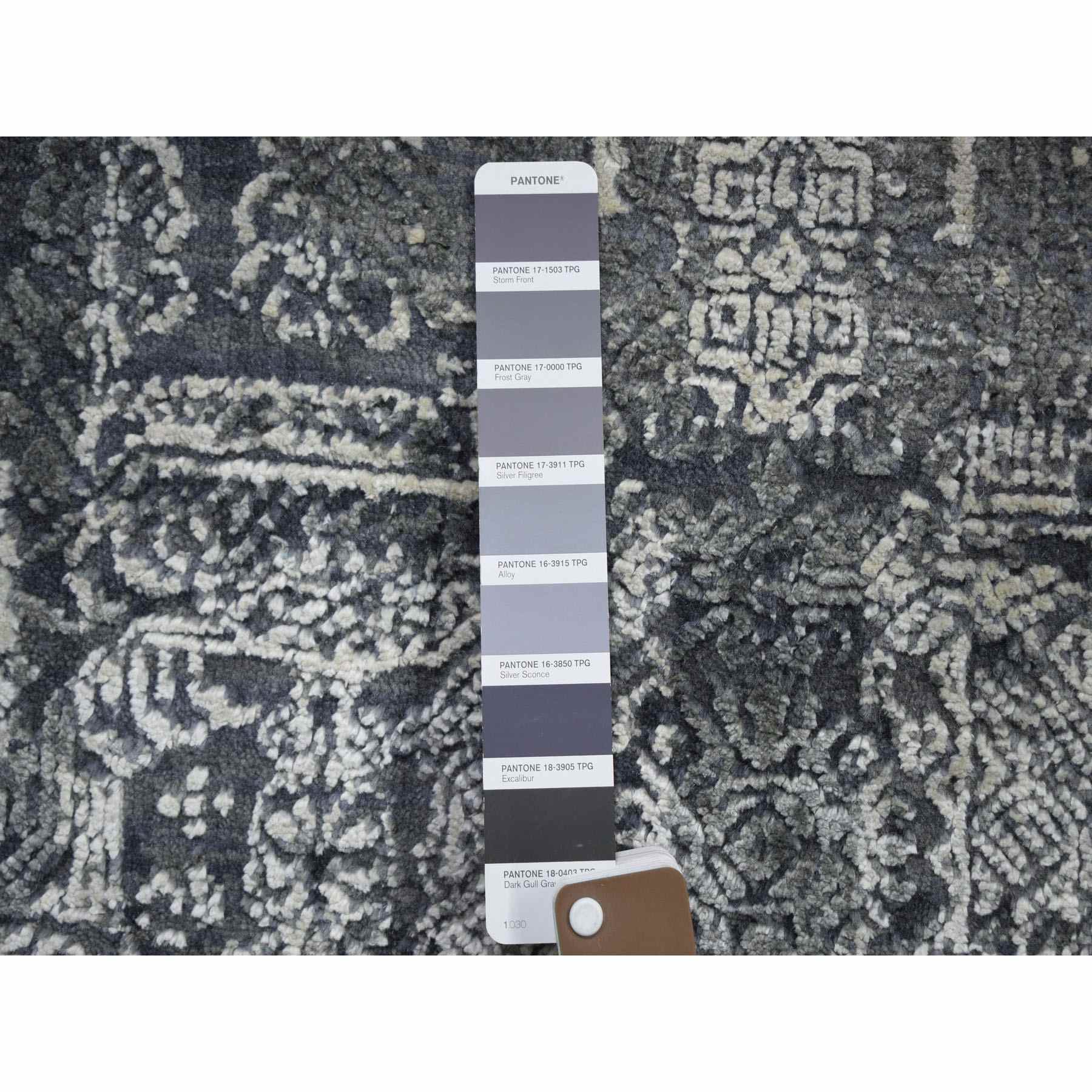 Transitional-Hand-Knotted-Rug-295125