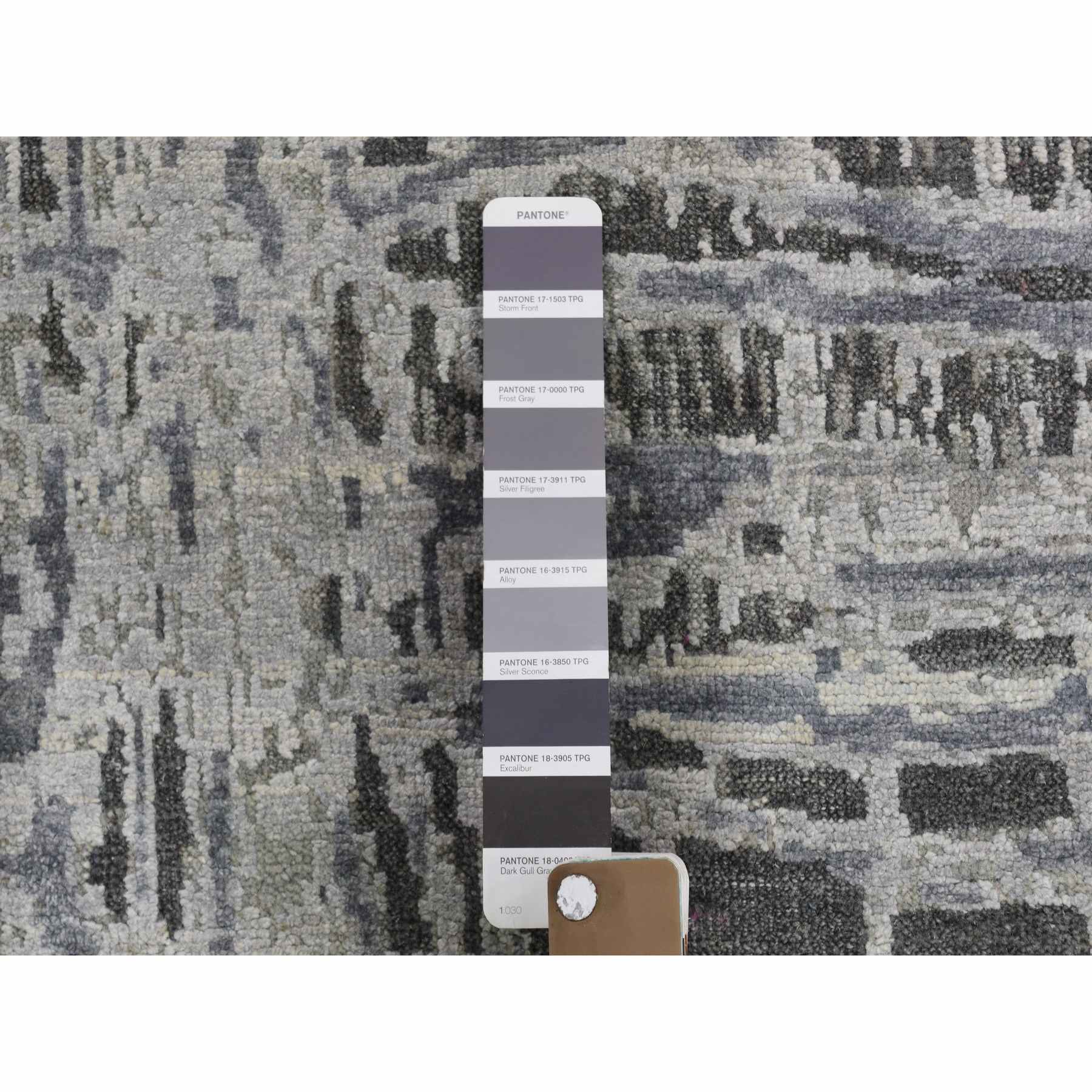 Transitional-Hand-Knotted-Rug-296845