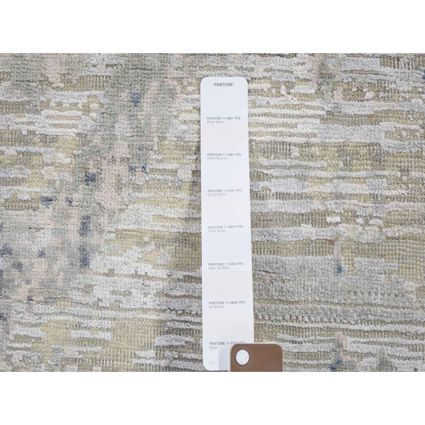 Wool-and-Silk-Hand-Knotted-Rug-296295