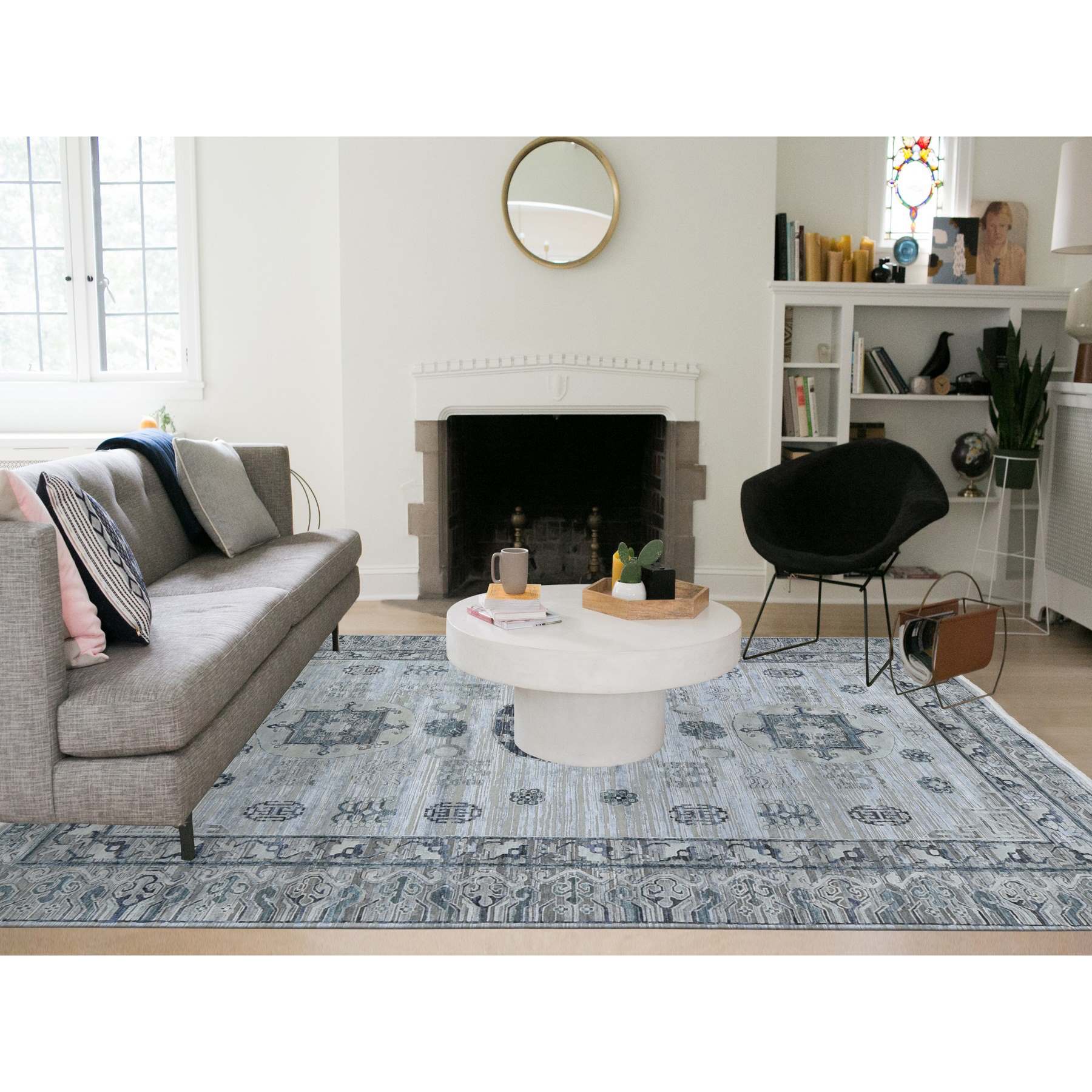 Wool-and-Silk-Hand-Knotted-Rug-296850