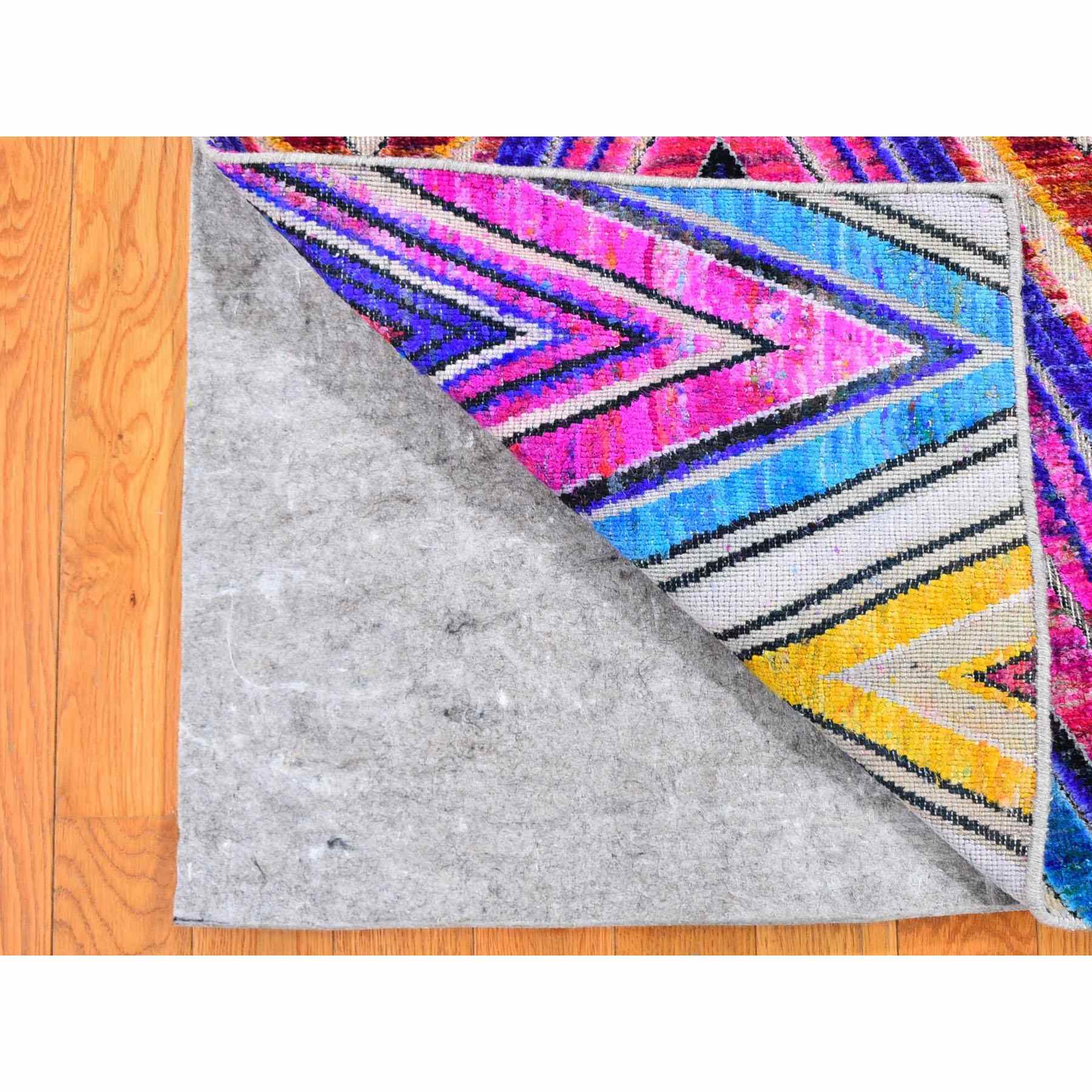 Modern-and-Contemporary-Hand-Knotted-Rug-297750