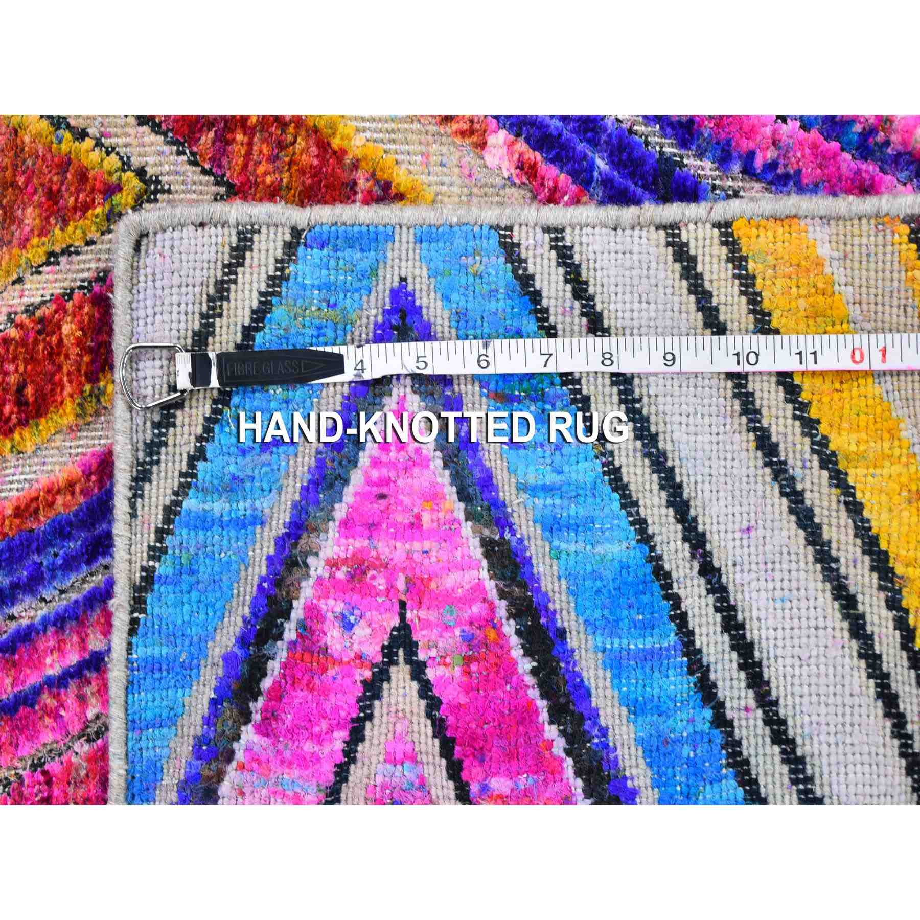 Modern-and-Contemporary-Hand-Knotted-Rug-297755